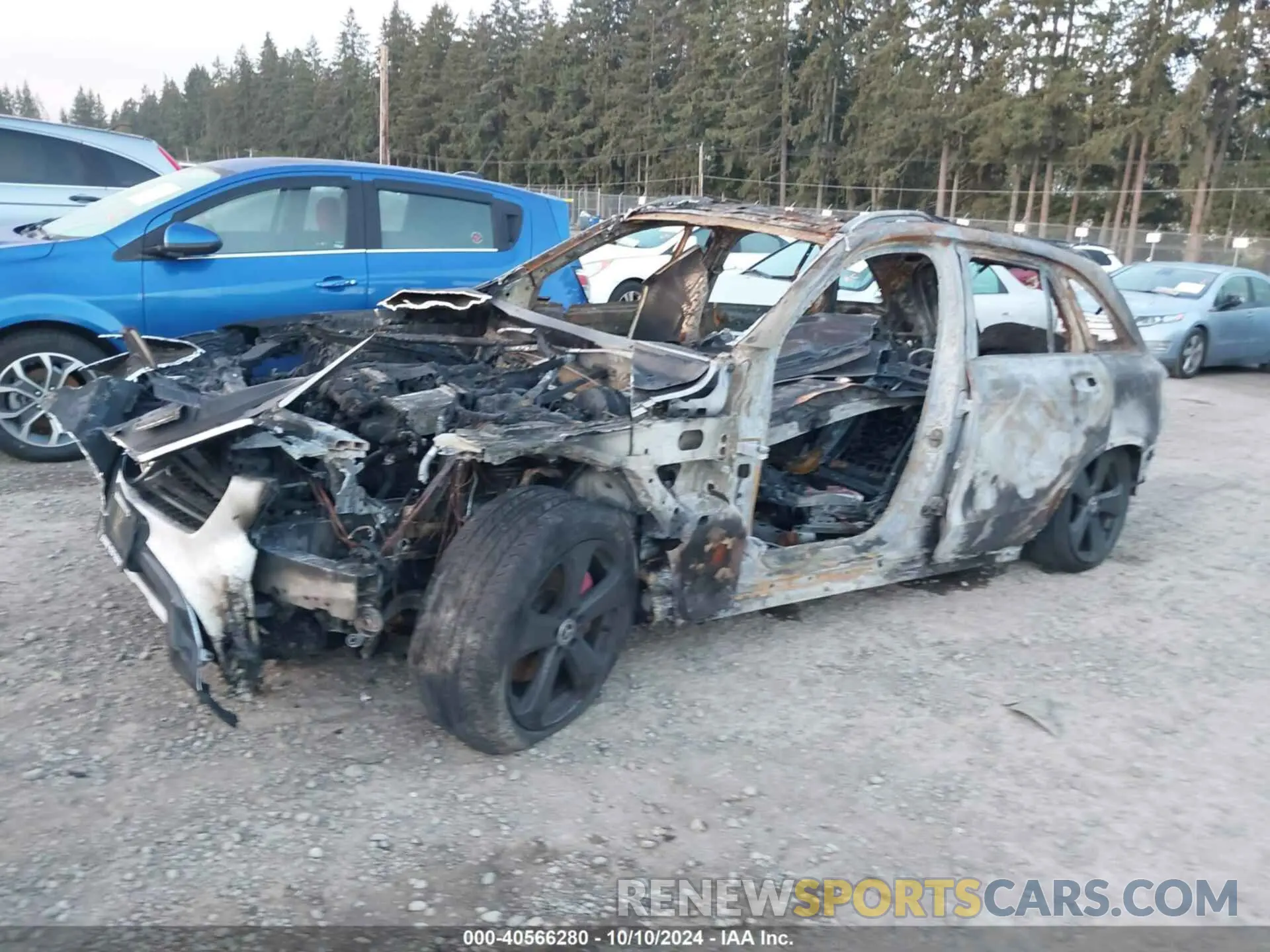 2 Photograph of a damaged car WDC0G4KB1KF611943 MERCEDES-BENZ GLC 300 2019