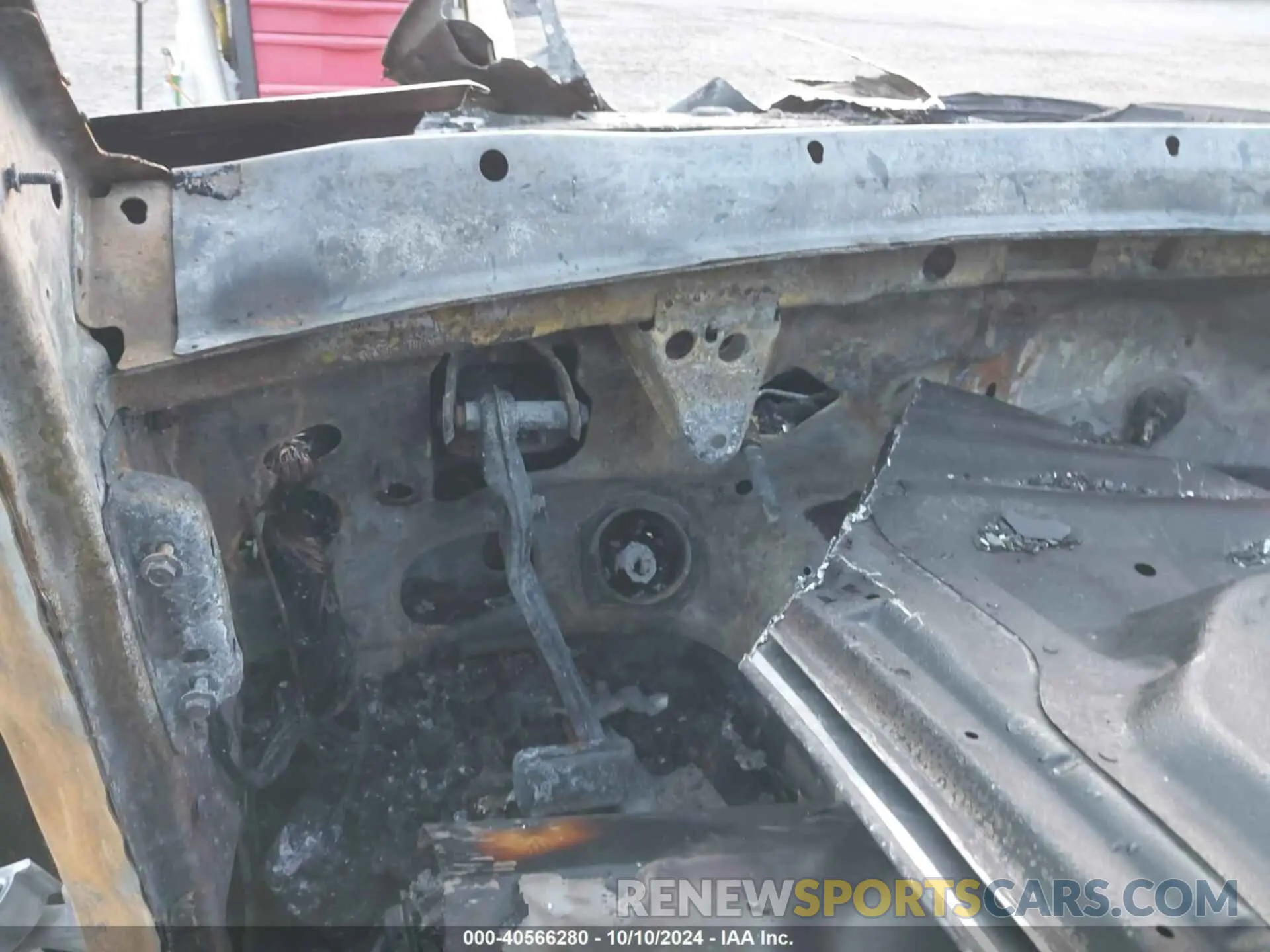 7 Photograph of a damaged car WDC0G4KB1KF611943 MERCEDES-BENZ GLC 300 2019