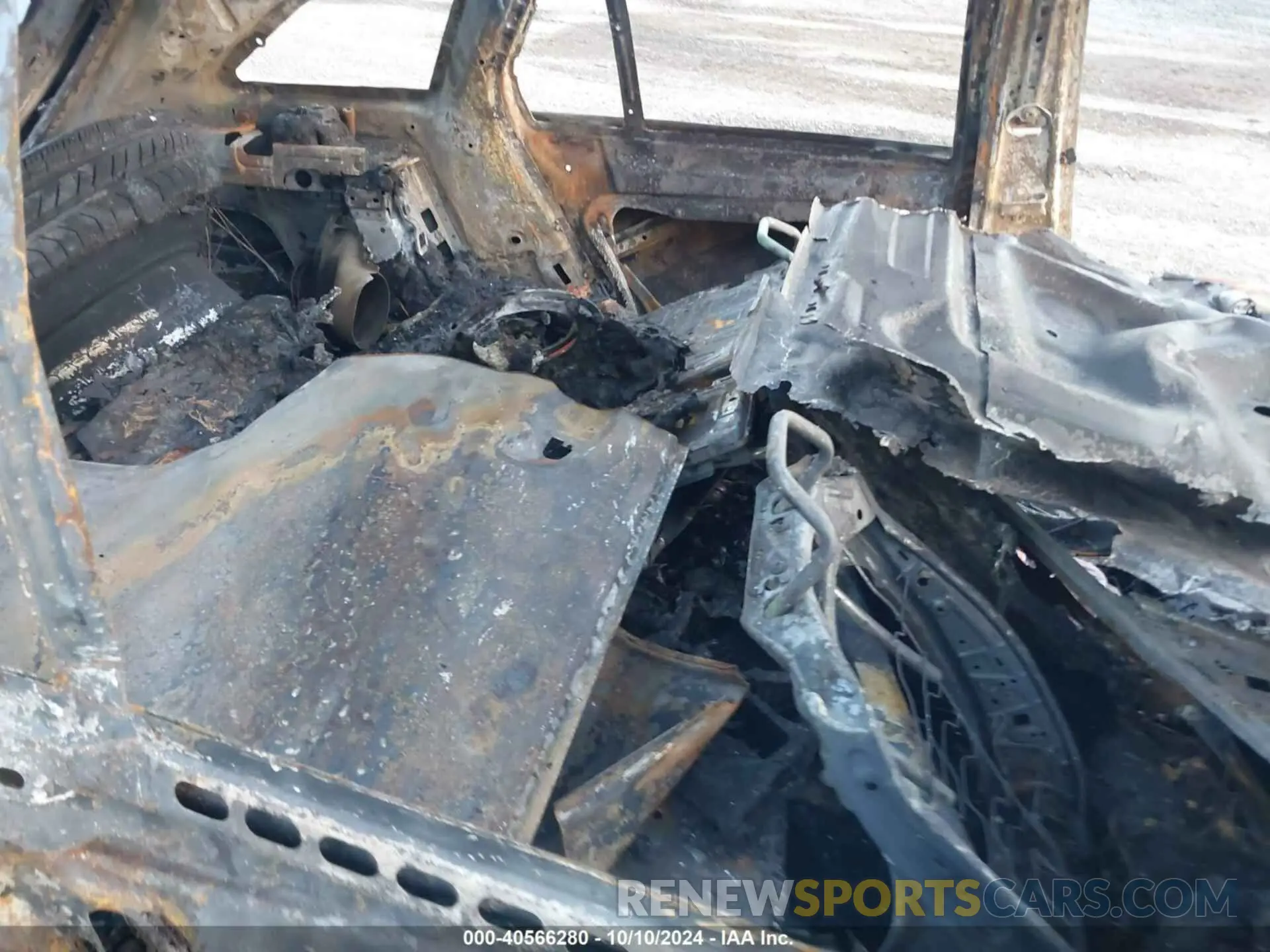 8 Photograph of a damaged car WDC0G4KB1KF611943 MERCEDES-BENZ GLC 300 2019