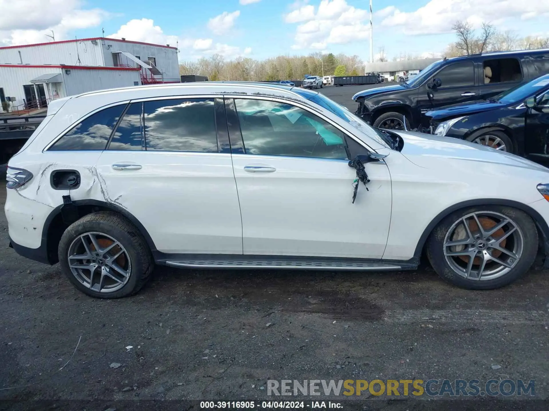 13 Фотография поврежденного автомобиля WDC0G4KB3KV189602 MERCEDES-BENZ GLC 300 2019