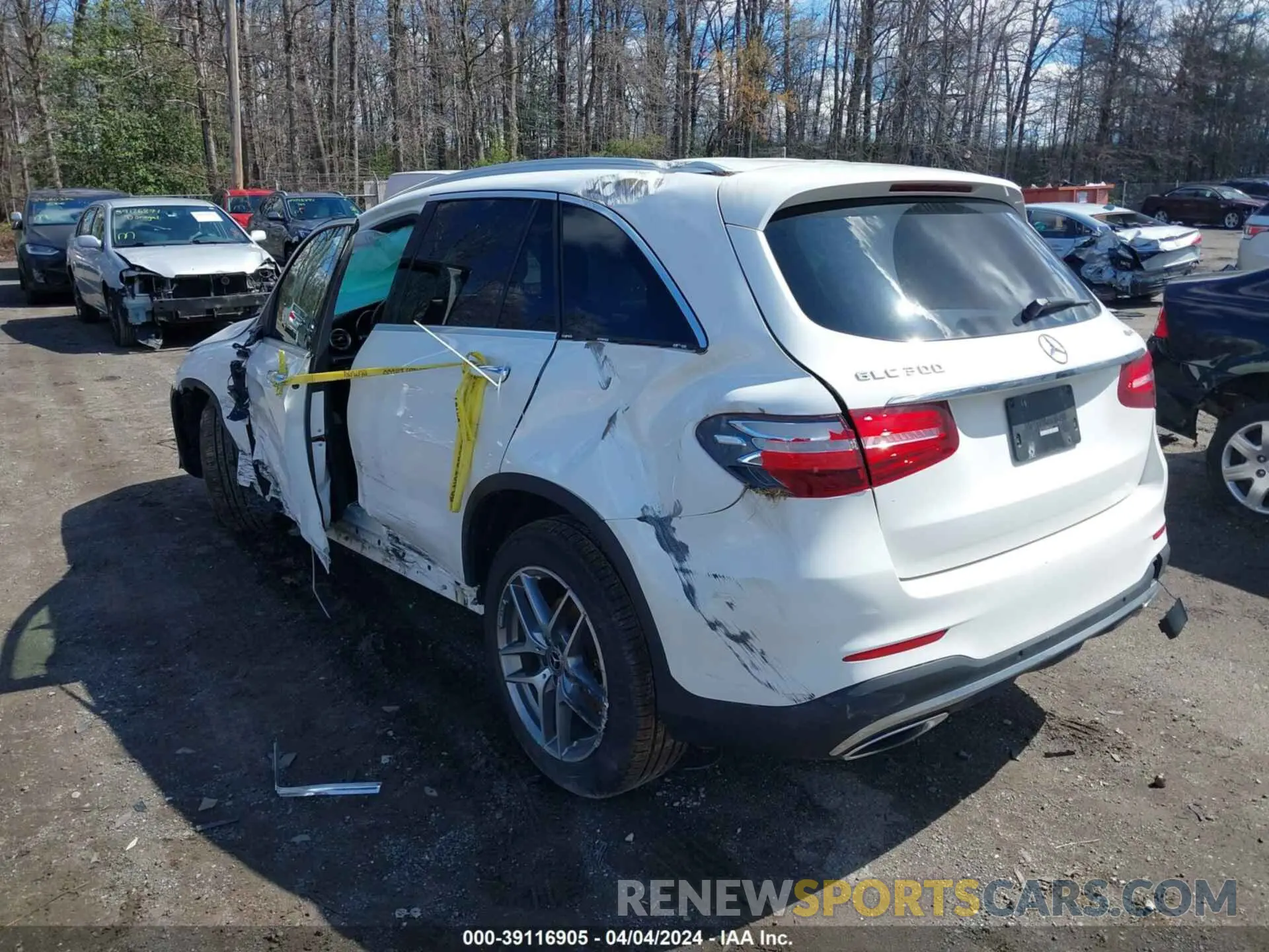 3 Фотография поврежденного автомобиля WDC0G4KB3KV189602 MERCEDES-BENZ GLC 300 2019