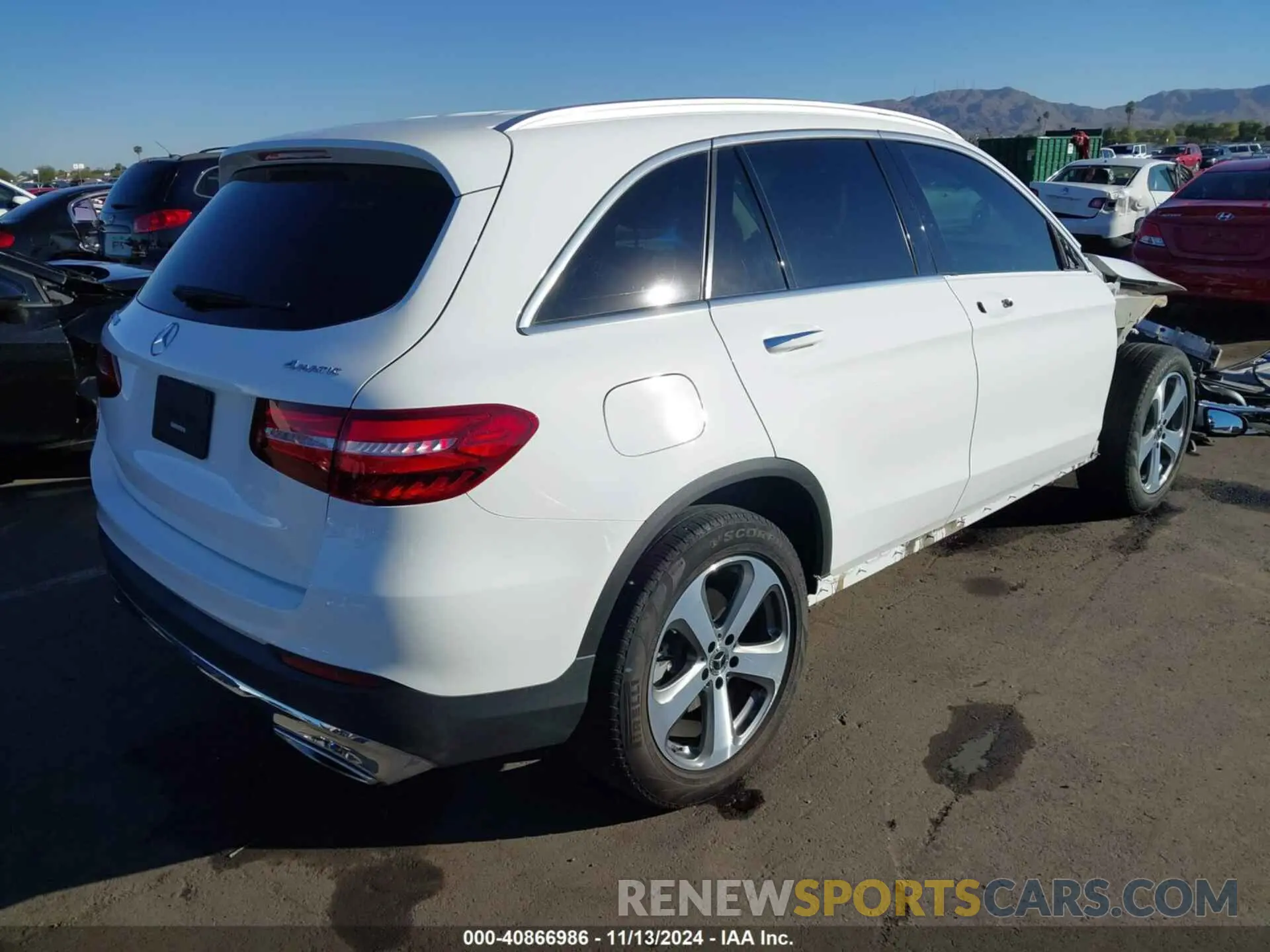 4 Фотография поврежденного автомобиля WDC0G4KB4KV167768 MERCEDES-BENZ GLC 300 2019