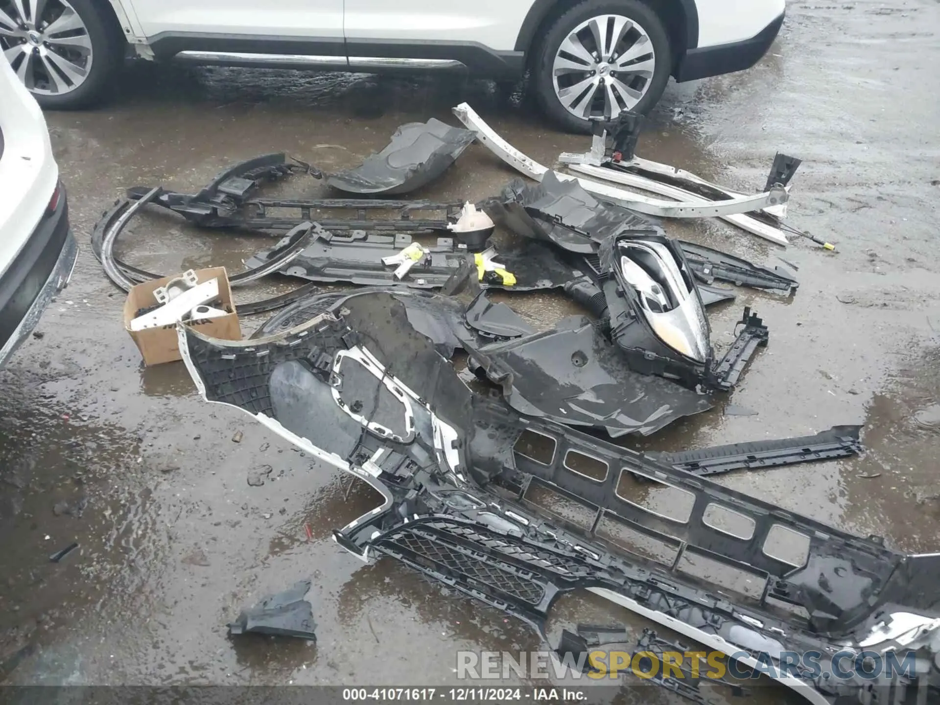 12 Фотография поврежденного автомобиля WDC0G4KB7KV182927 MERCEDES-BENZ GLC 300 2019