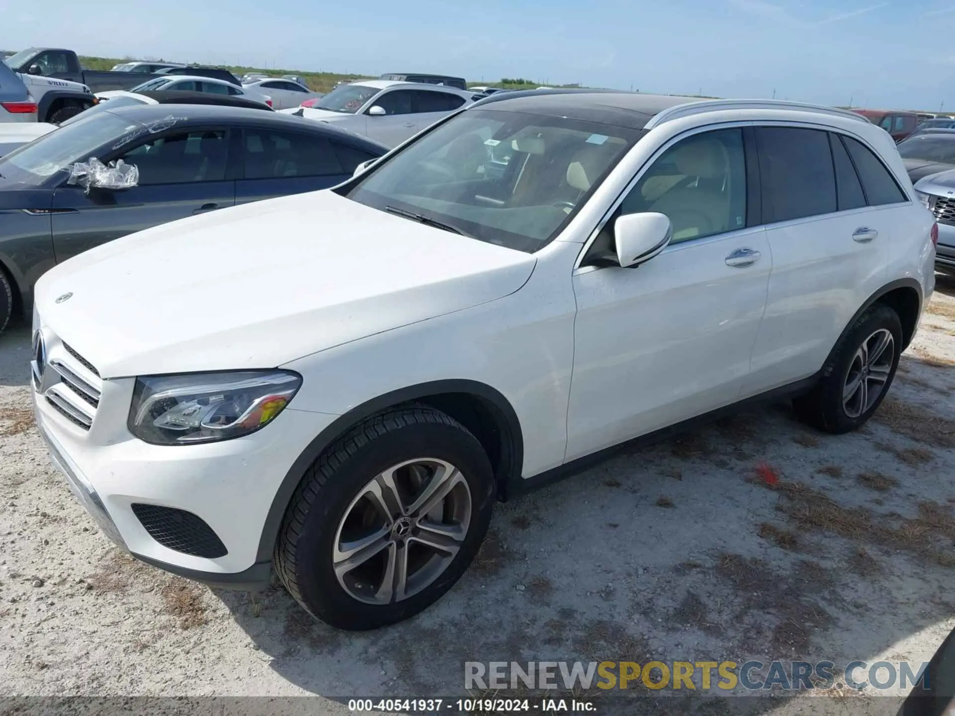 2 Фотография поврежденного автомобиля WDC0G4KB9KF548610 MERCEDES-BENZ GLC 300 2019