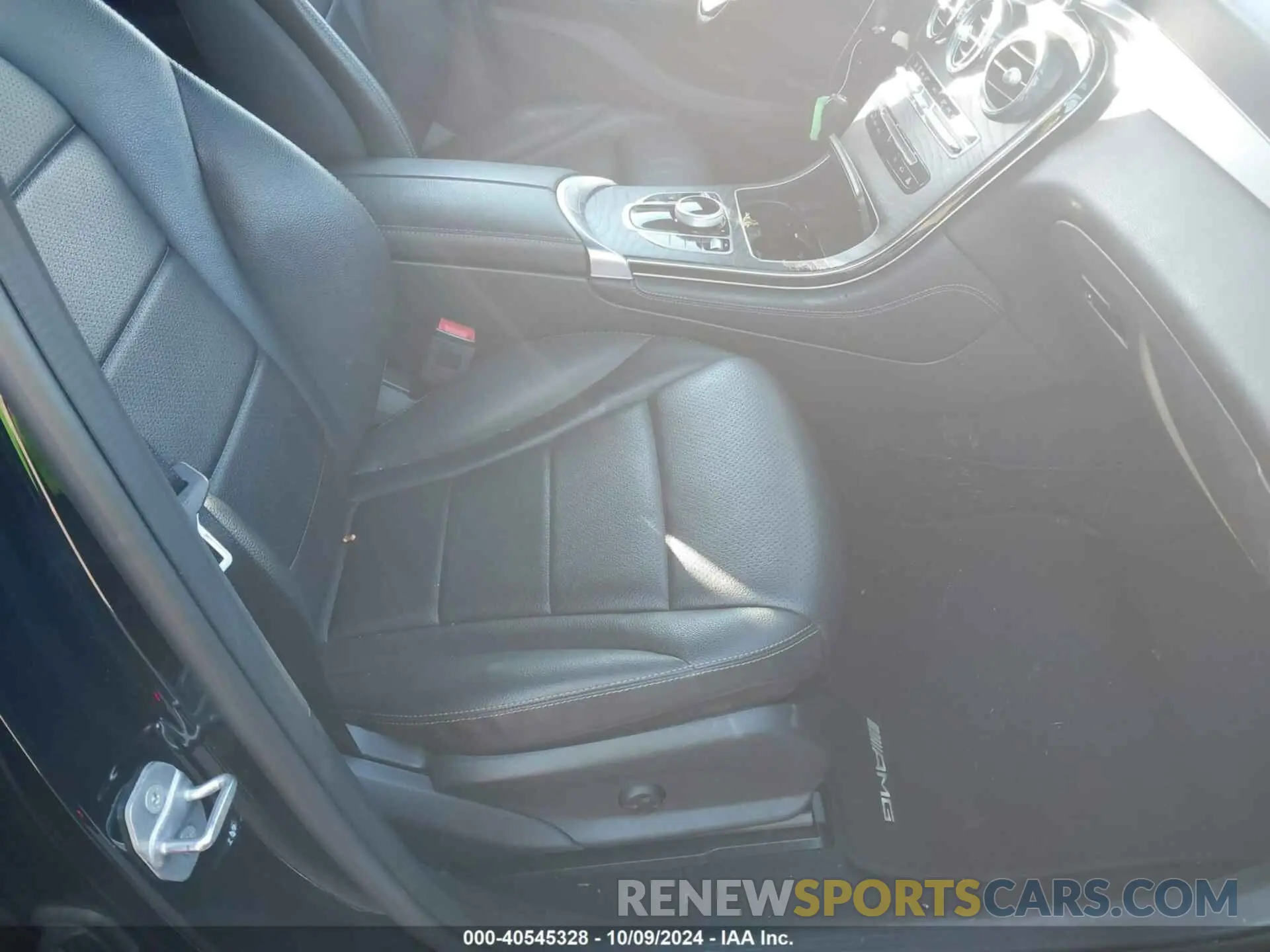 5 Photograph of a damaged car WDC0G4KB9KF668990 MERCEDES-BENZ GLC 300 2019