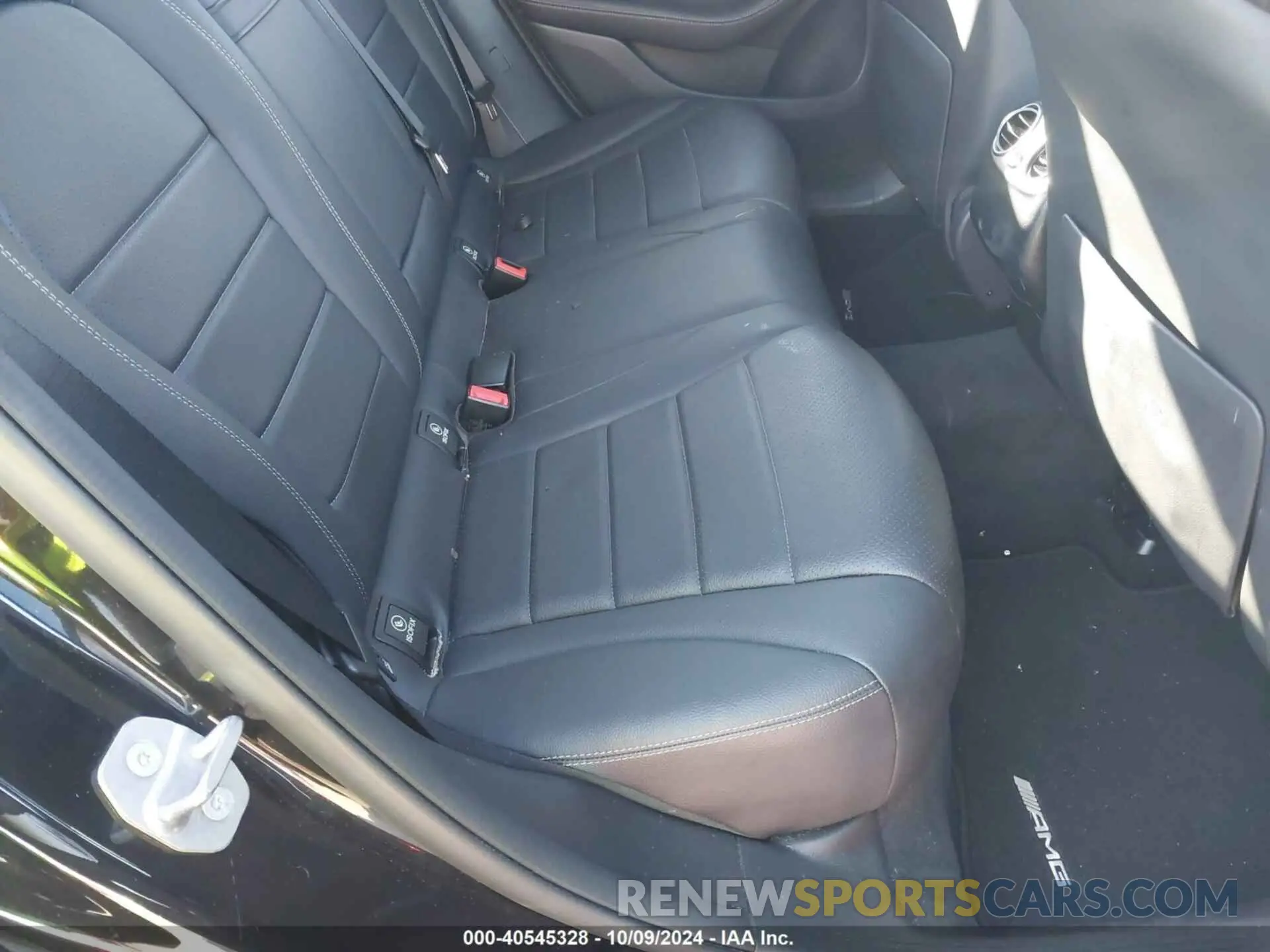 8 Photograph of a damaged car WDC0G4KB9KF668990 MERCEDES-BENZ GLC 300 2019