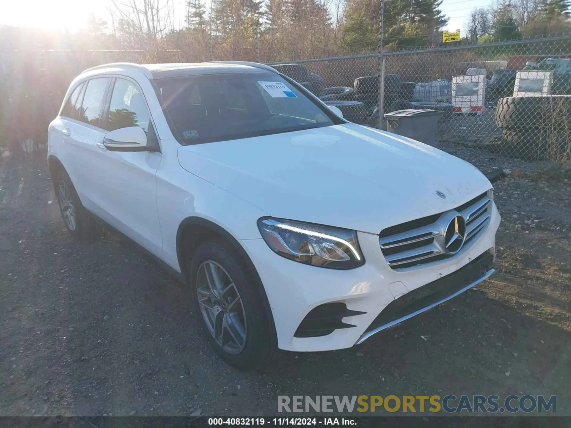 1 Photograph of a damaged car WDC0G4KB9KV139576 MERCEDES-BENZ GLC 300 2019