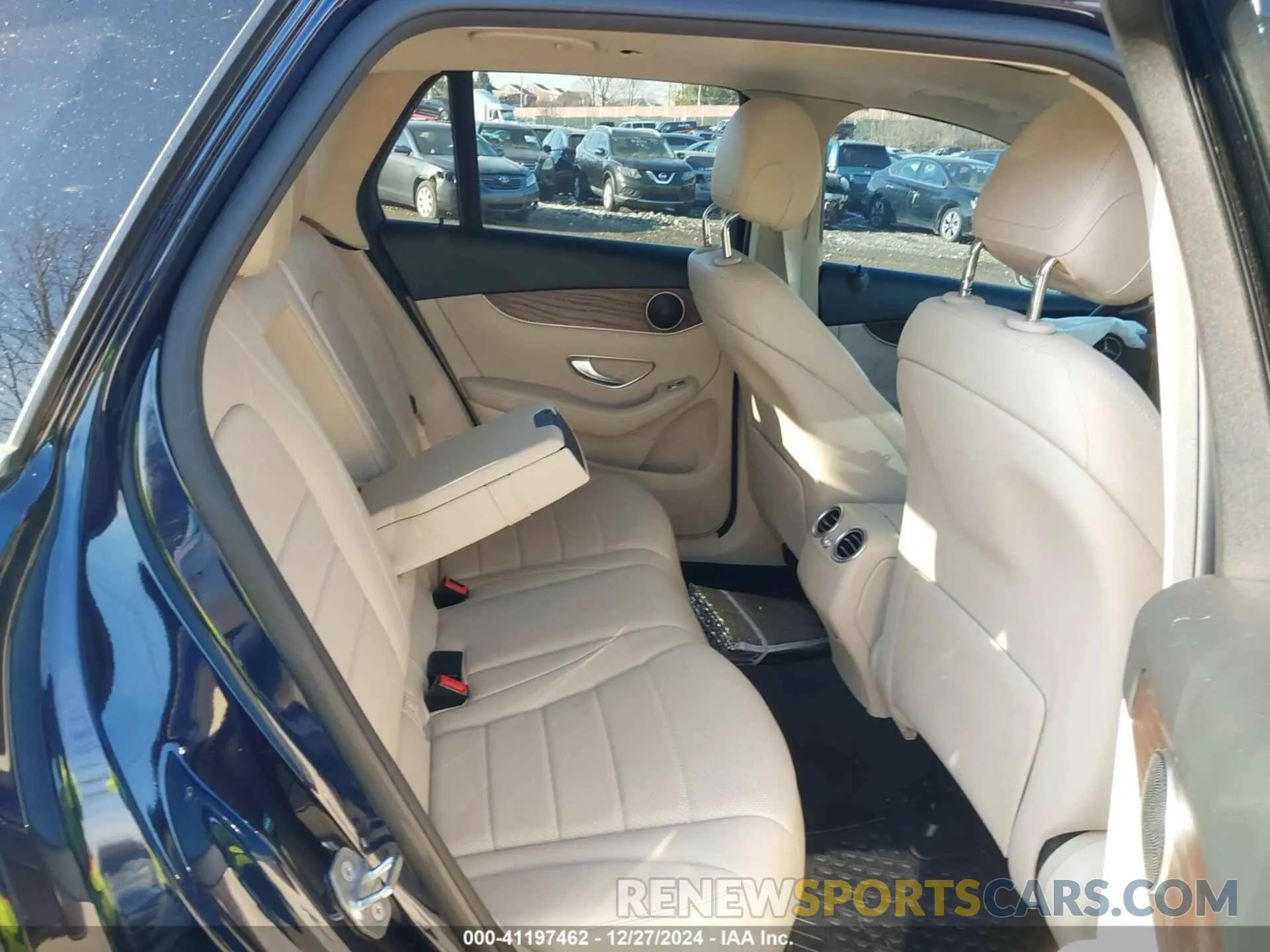 8 Photograph of a damaged car WDC0G4KBXKF637134 MERCEDES-BENZ GLC 300 2019