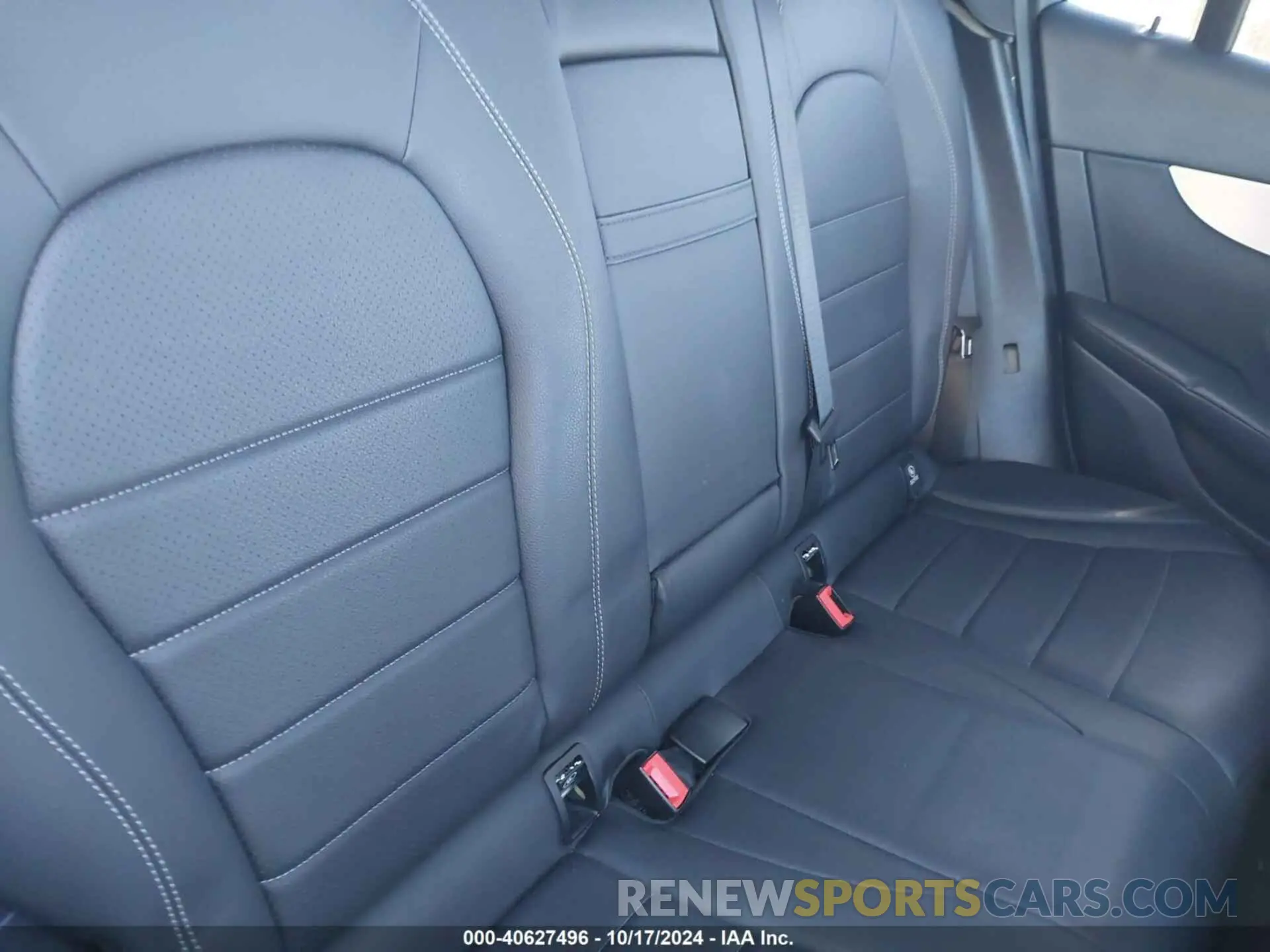 8 Photograph of a damaged car WDC0G4KBXKV191833 MERCEDES-BENZ GLC 300 2019