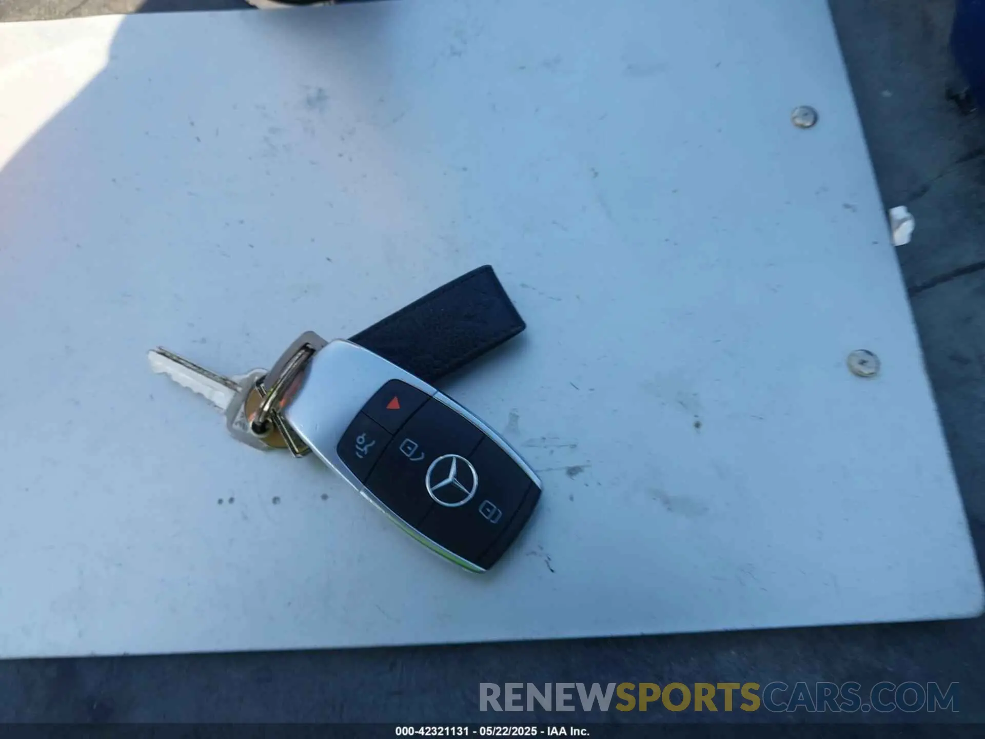 11 Photograph of a damaged car W1N0G8DB1LF791414 MERCEDES-BENZ GLC 300 2020
