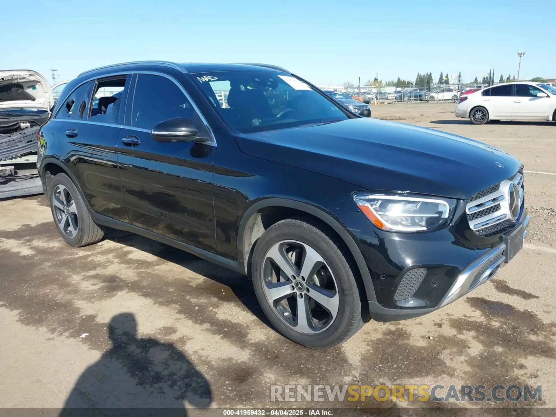 1 Photograph of a damaged car W1N0G8DB2LF840569 MERCEDES-BENZ GLC 300 2020