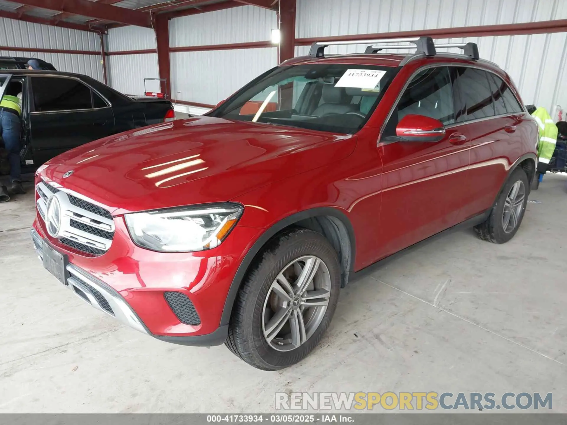 2 Photograph of a damaged car W1N0G8EB0LF852363 MERCEDES-BENZ GLC 300 2020
