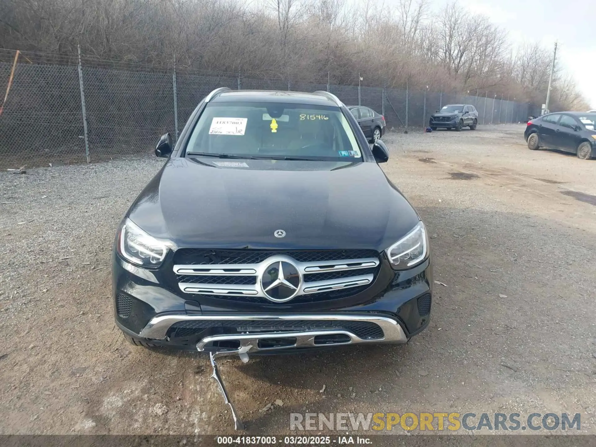 12 Photograph of a damaged car W1N0G8EB8LF815416 MERCEDES-BENZ GLC 300 2020