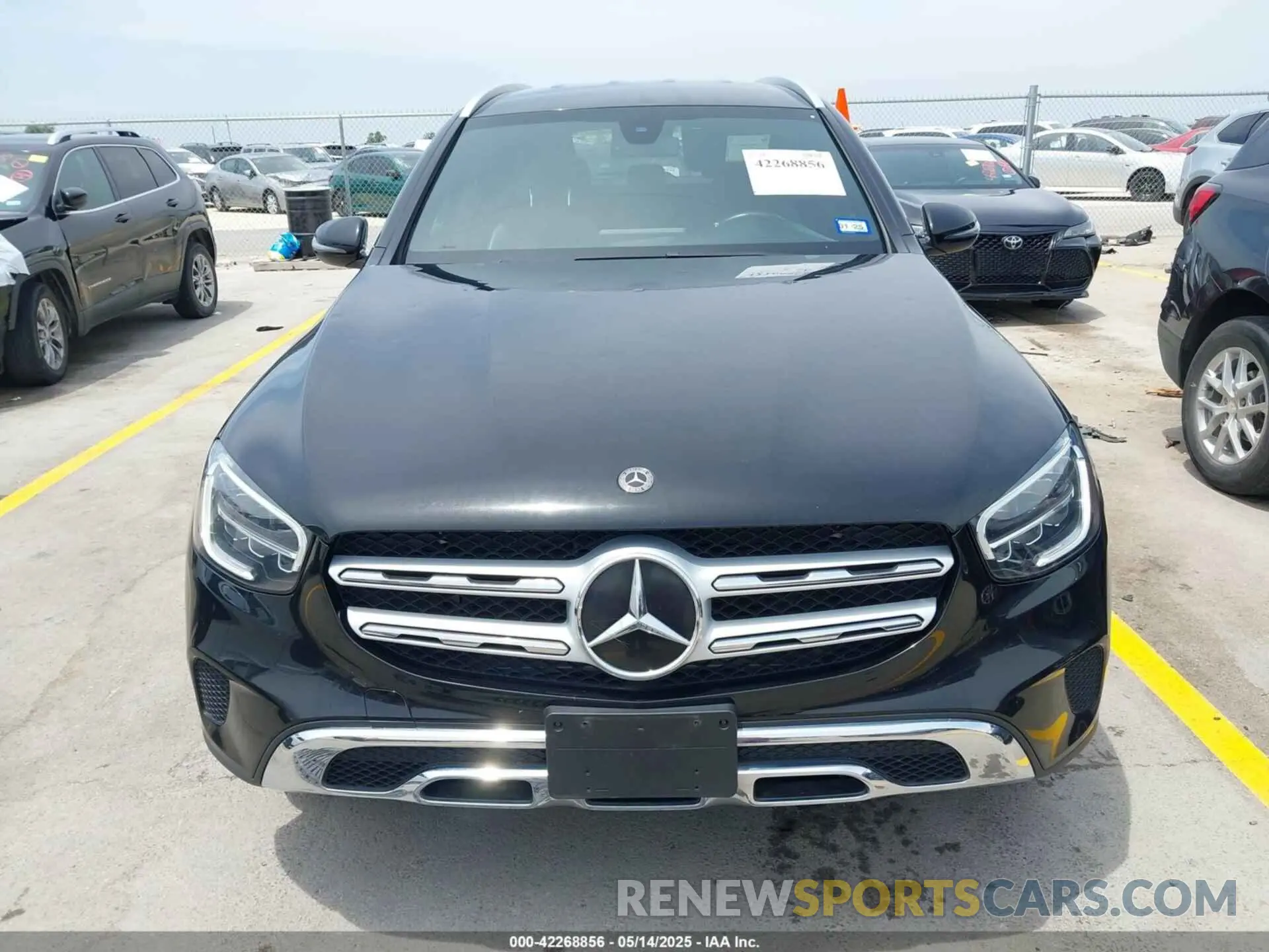 12 Фотография поврежденного автомобиля WDC0G8DB0LF688020 MERCEDES-BENZ GLC 300 2020