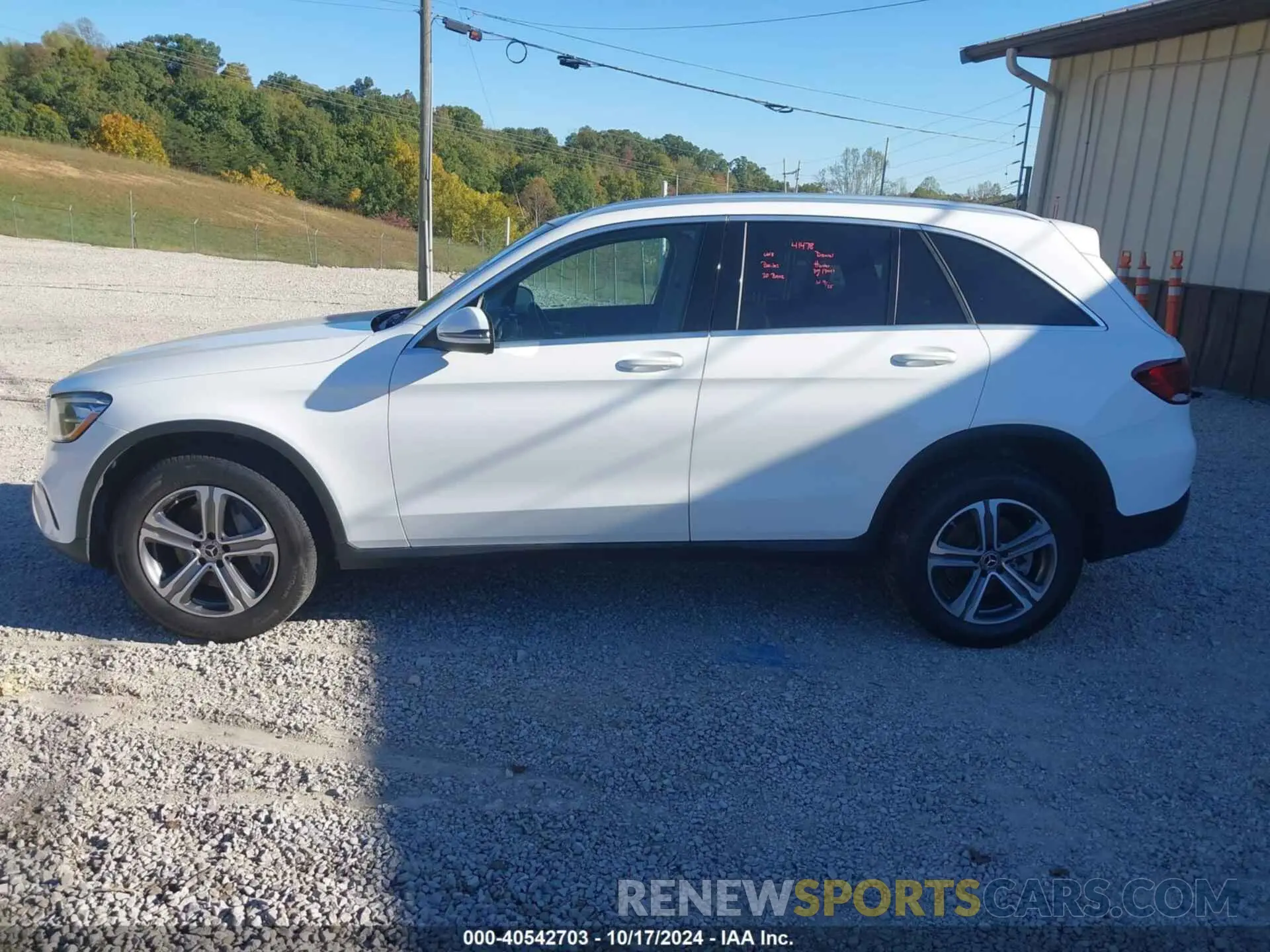 14 Photograph of a damaged car WDC0G8EB1LF717605 MERCEDES-BENZ GLC 300 2020