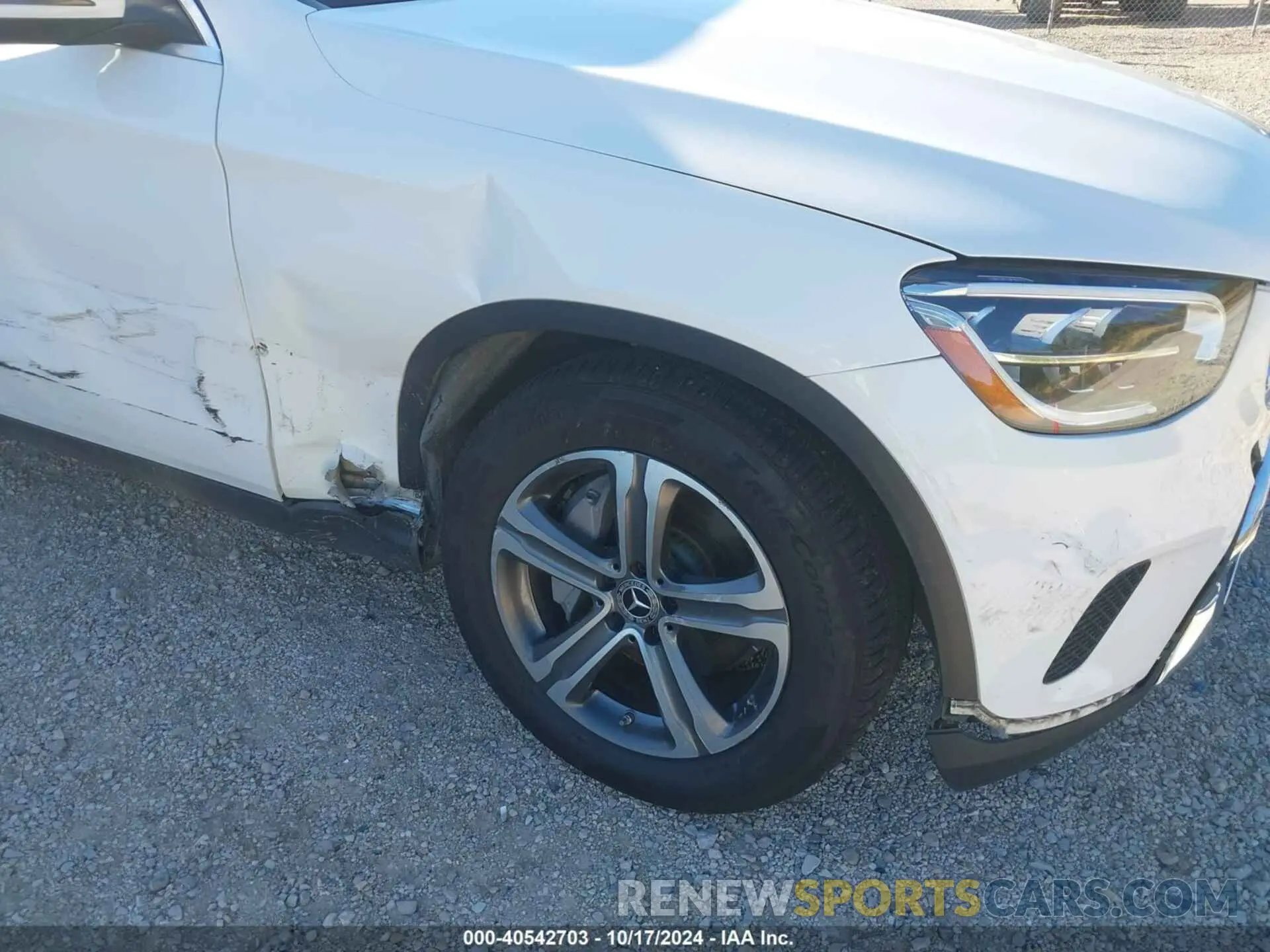 6 Photograph of a damaged car WDC0G8EB1LF717605 MERCEDES-BENZ GLC 300 2020