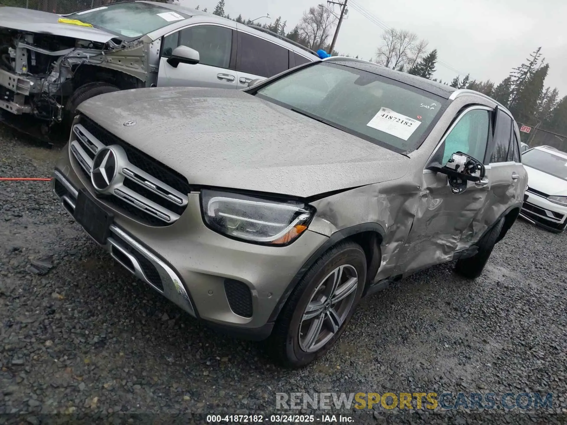 2 Фотография поврежденного автомобиля WDC0G8EB1LF744559 MERCEDES-BENZ GLC 300 2020