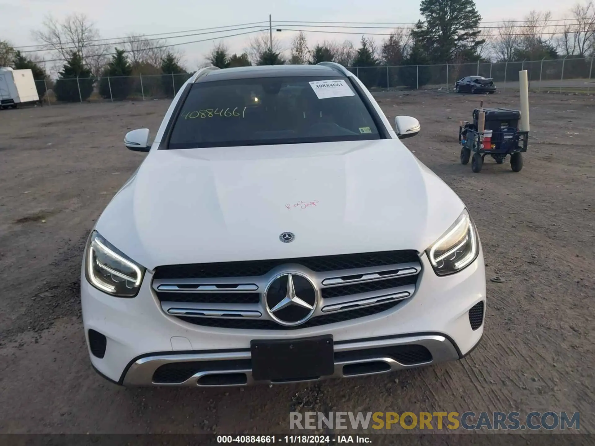 12 Photograph of a damaged car WDC0G8EB7LF716717 MERCEDES-BENZ GLC 300 2020