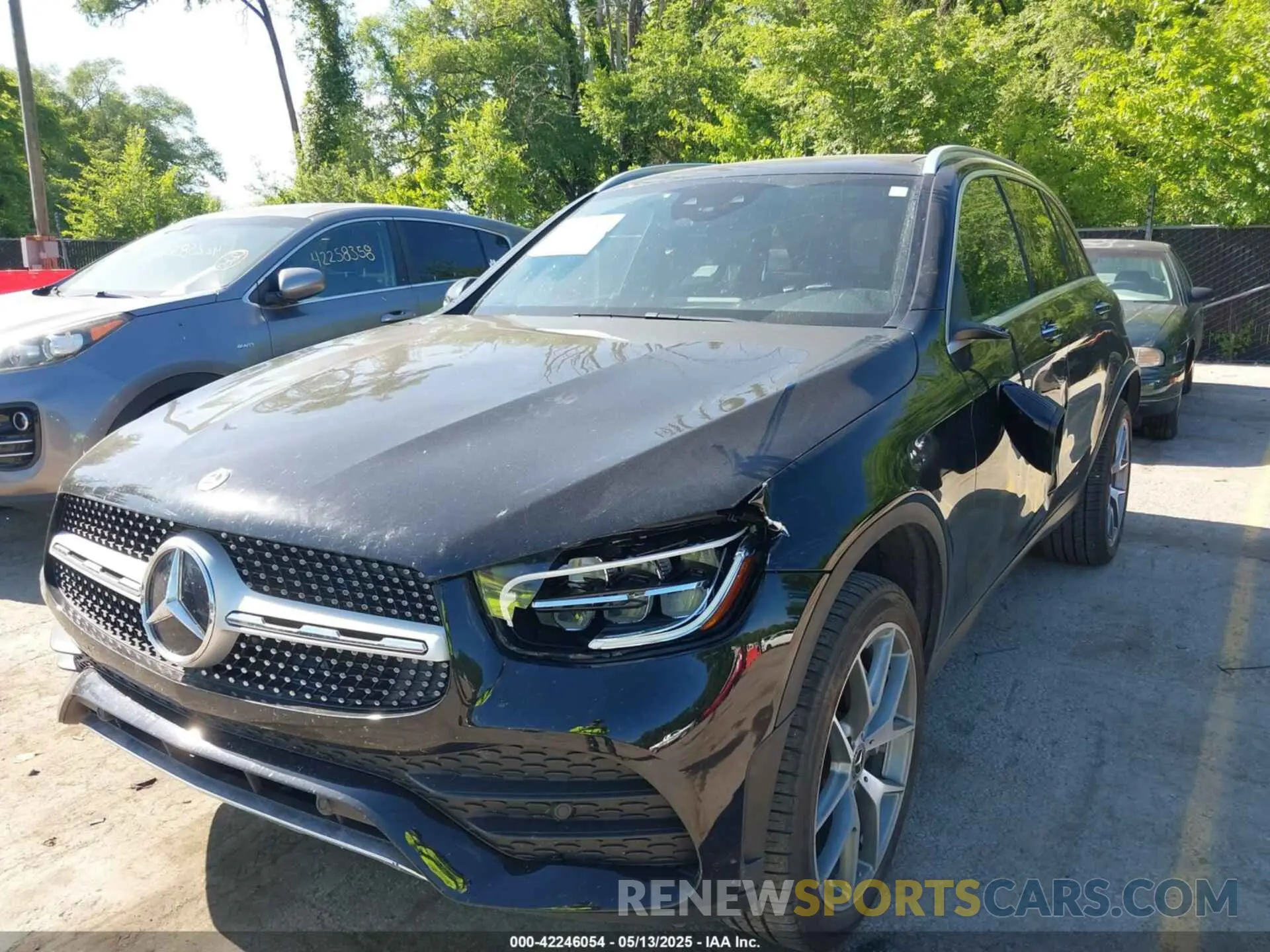 6 Photograph of a damaged car WDC0G8EB8LF698616 MERCEDES-BENZ GLC 300 2020