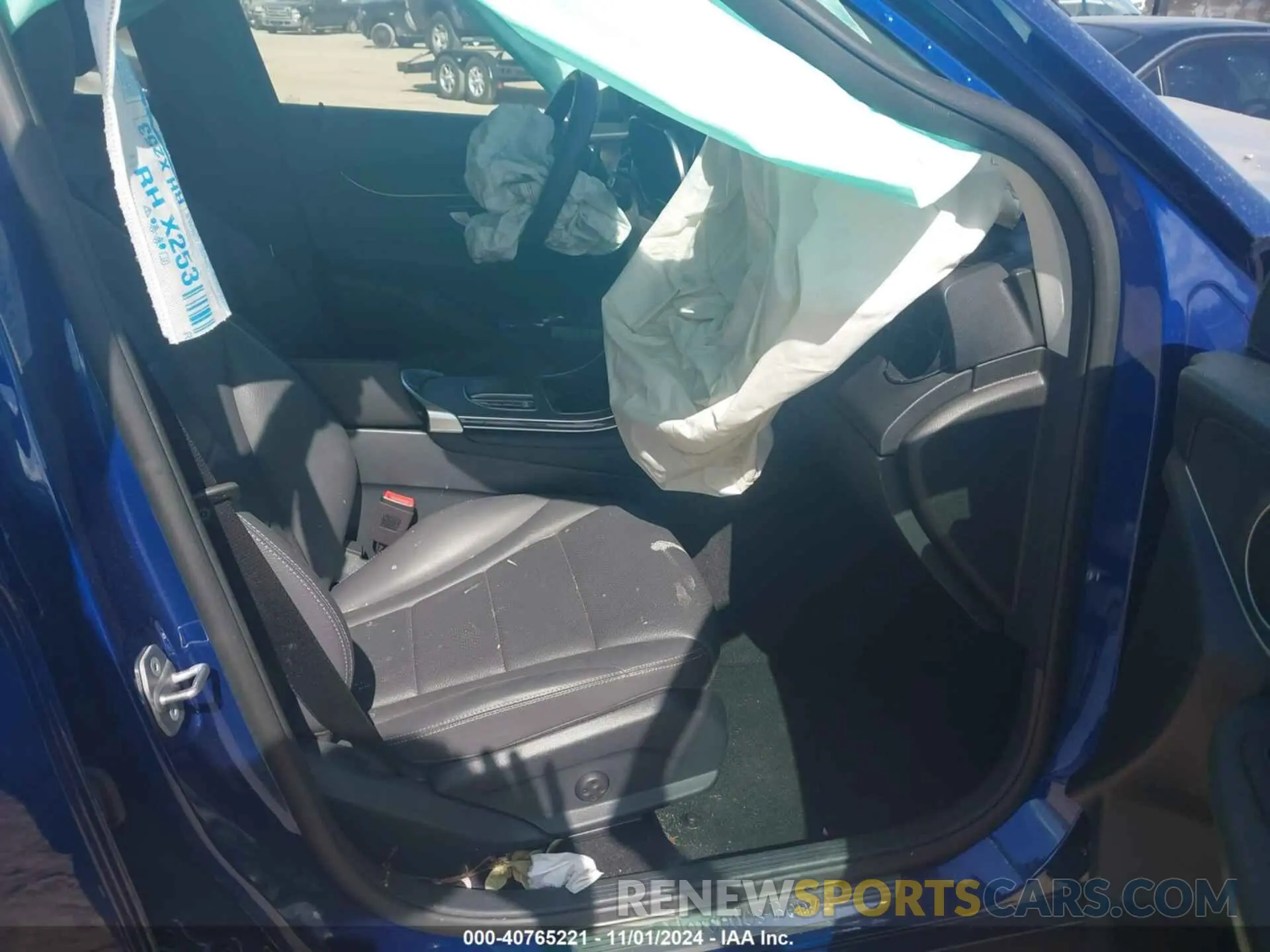 5 Photograph of a damaged car W1N0G8DB3MF927737 MERCEDES-BENZ GLC 300 2021