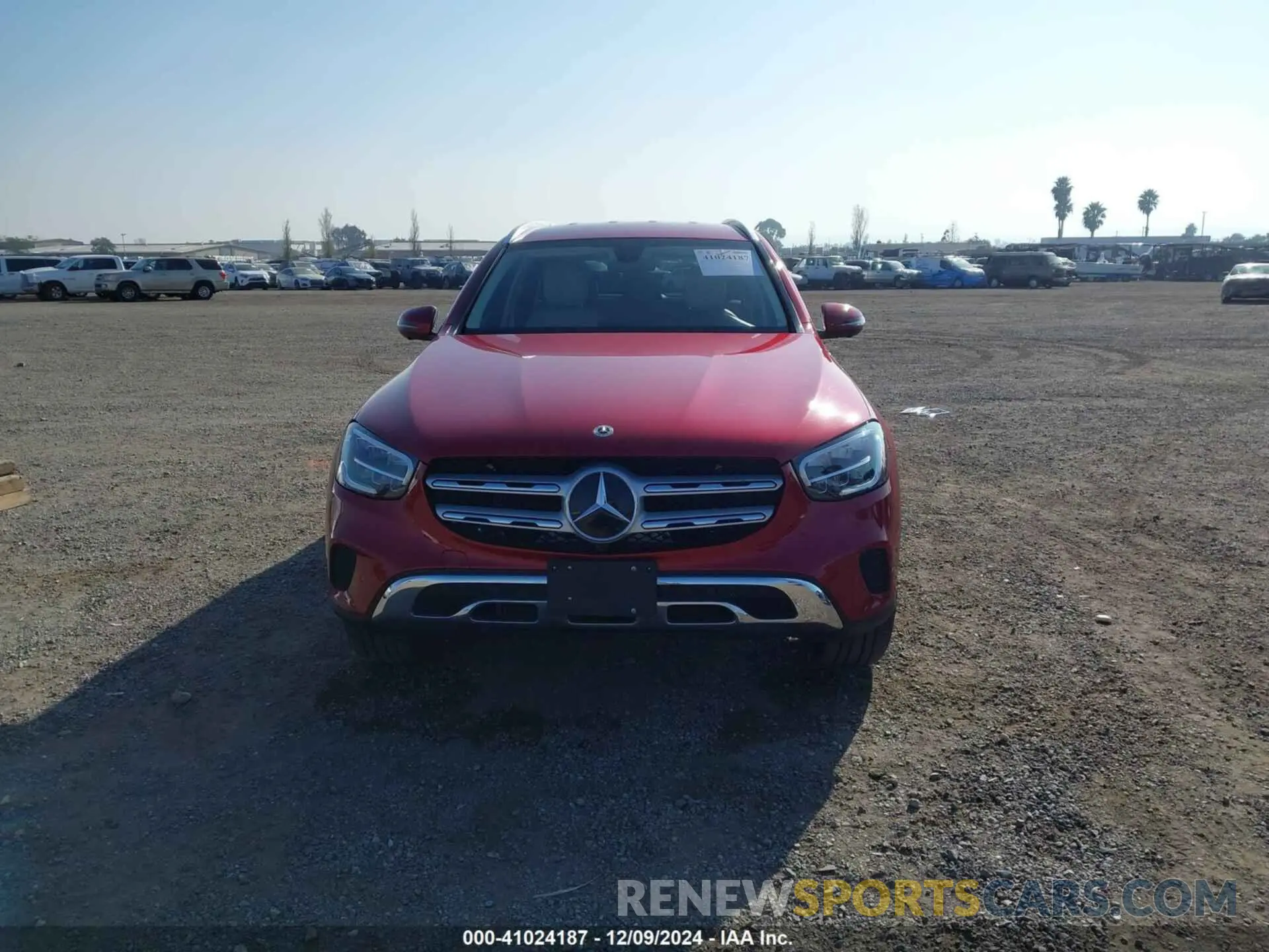 12 Photograph of a damaged car W1N0G8DB4MV287883 MERCEDES-BENZ GLC 300 2021