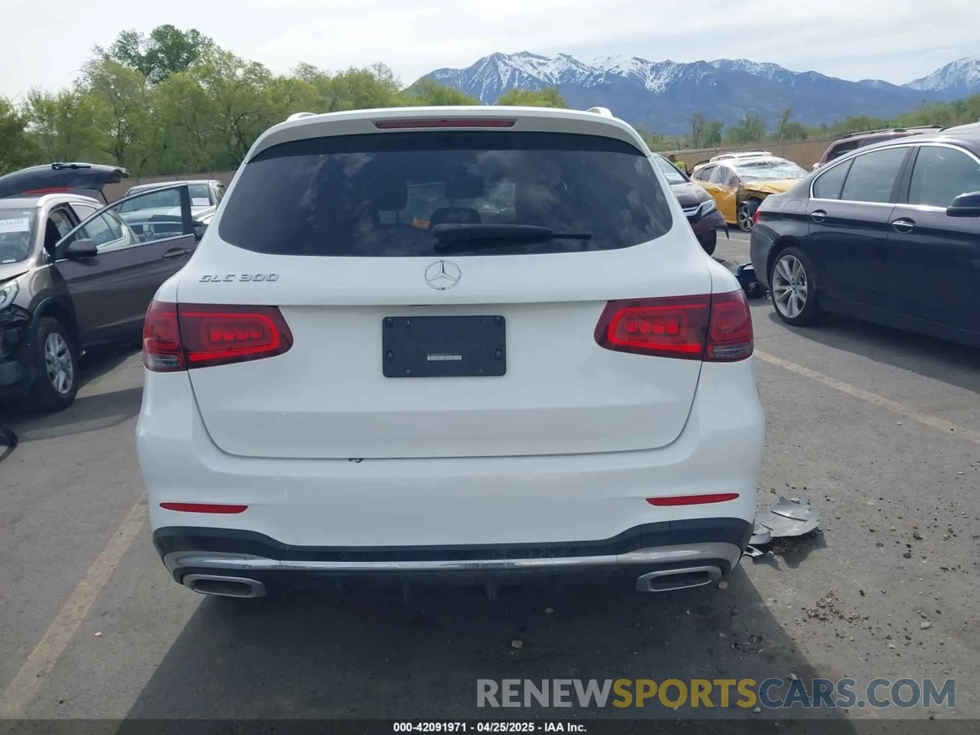16 Фотография поврежденного автомобиля W1N0G8DB8MF879314 MERCEDES-BENZ GLC 300 2021