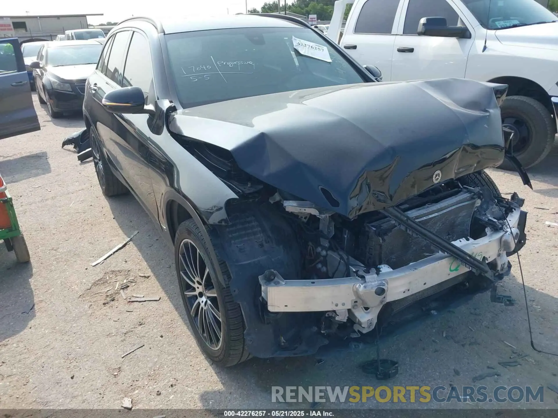1 Photograph of a damaged car W1N0G8DBXMV263653 MERCEDES-BENZ GLC 300 2021