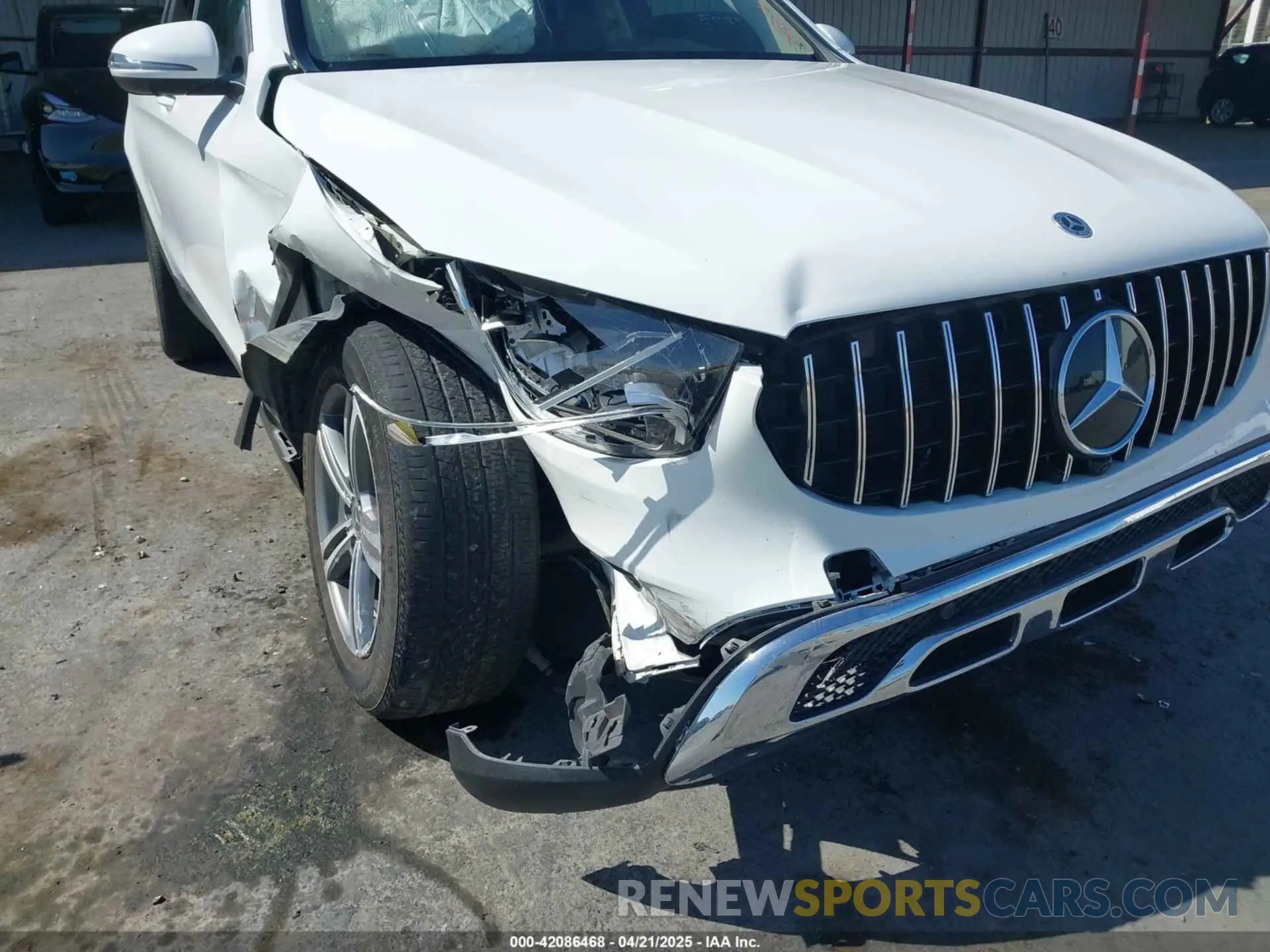 6 Фотография поврежденного автомобиля W1N0G8EB1MF885549 MERCEDES-BENZ GLC 300 2021