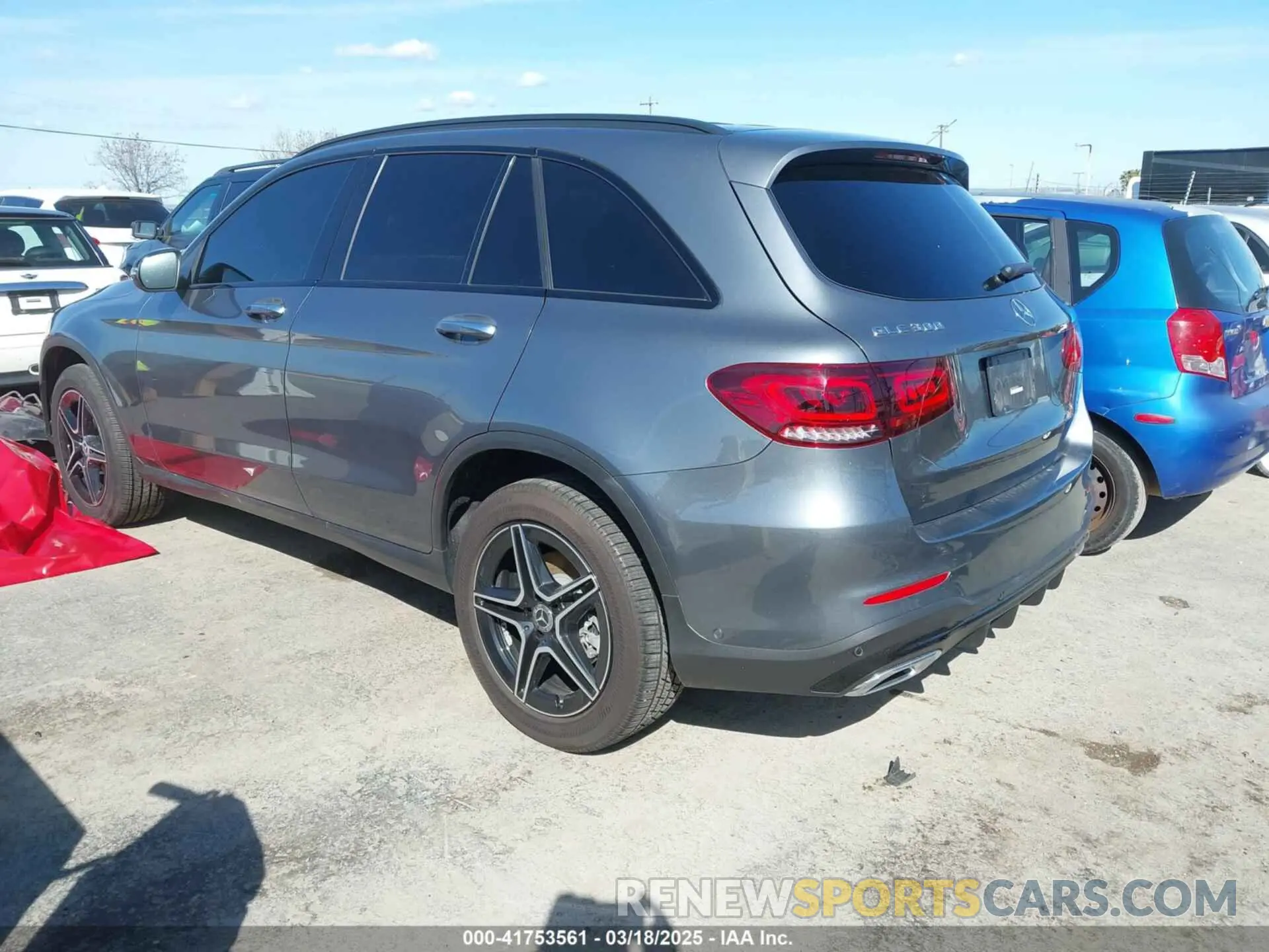 3 Фотография поврежденного автомобиля W1N0G8EB2MV283975 MERCEDES-BENZ GLC 300 2021