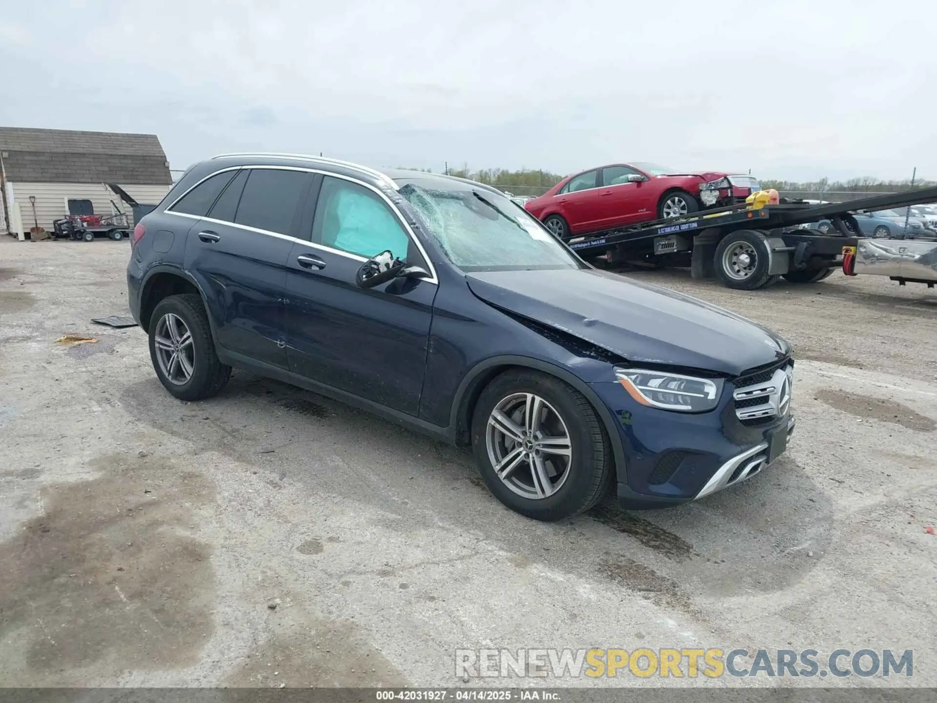 1 Photograph of a damaged car W1N0G8EB4MF953133 MERCEDES-BENZ GLC 300 2021