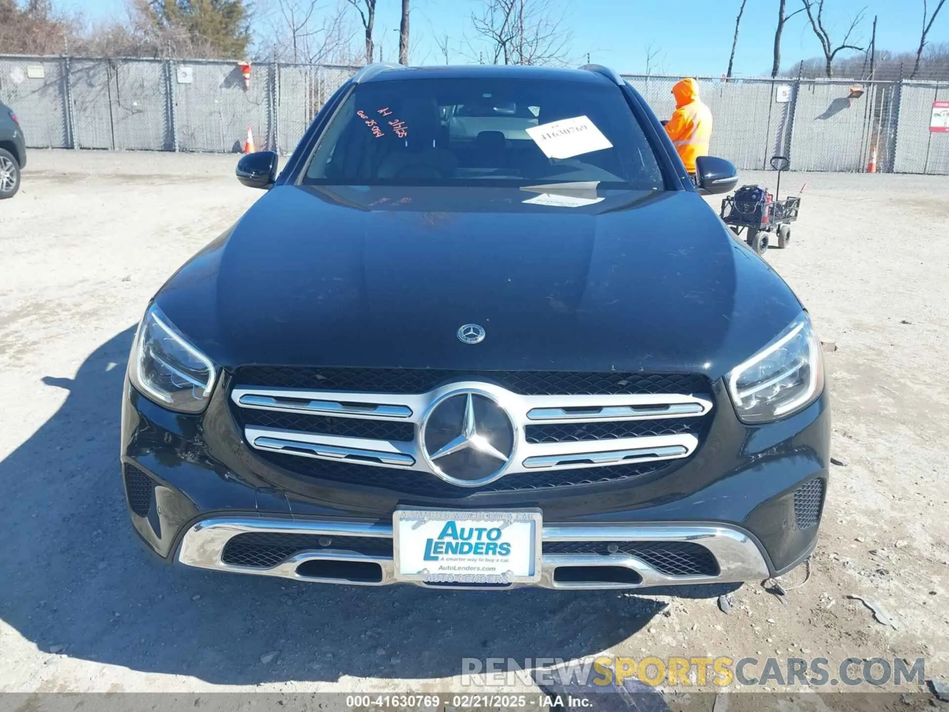 12 Photograph of a damaged car W1N0G8EB4MV296825 MERCEDES-BENZ GLC 300 2021