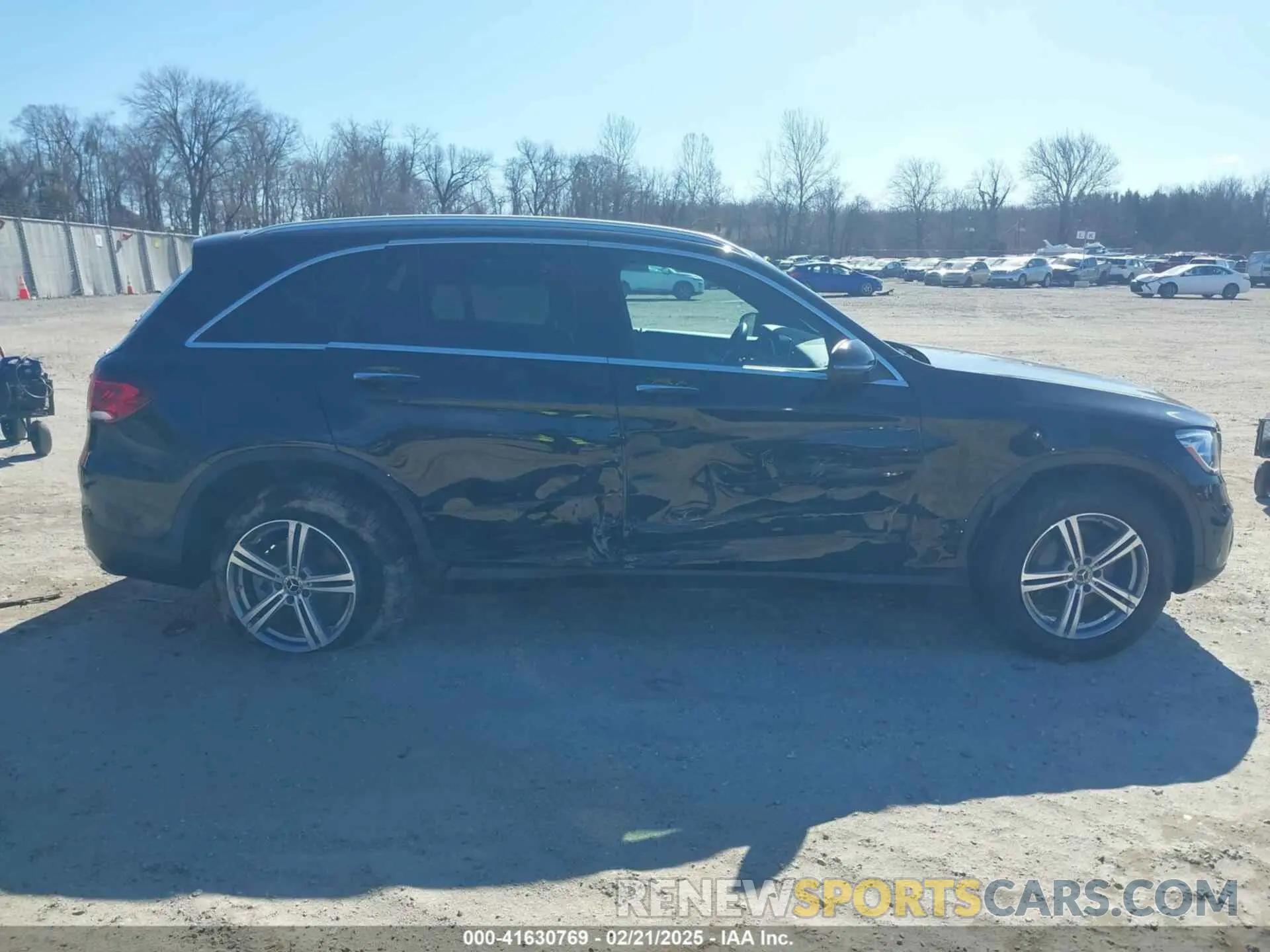 13 Photograph of a damaged car W1N0G8EB4MV296825 MERCEDES-BENZ GLC 300 2021