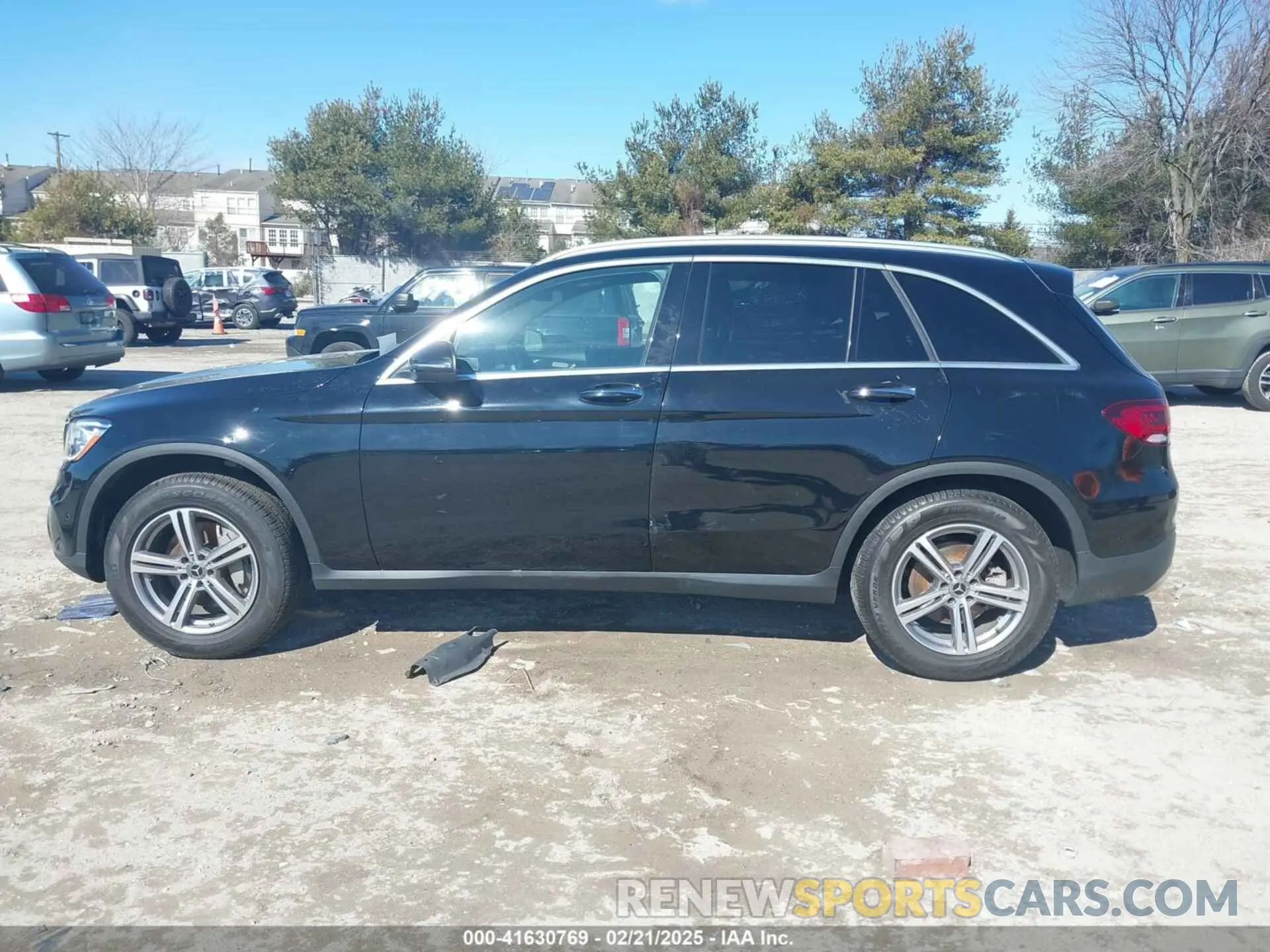 14 Photograph of a damaged car W1N0G8EB4MV296825 MERCEDES-BENZ GLC 300 2021