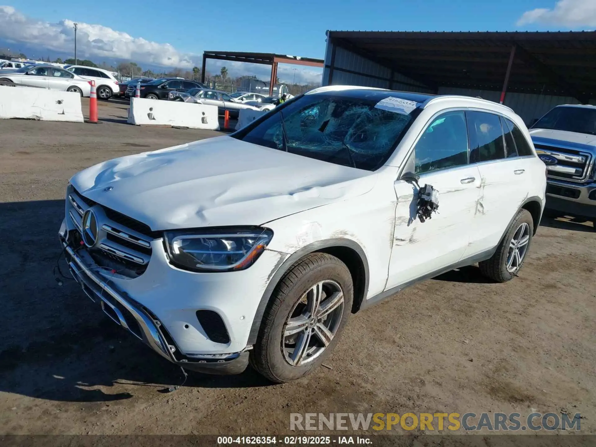 2 Photograph of a damaged car W1N0G8EB8MV308670 MERCEDES-BENZ GLC 300 2021