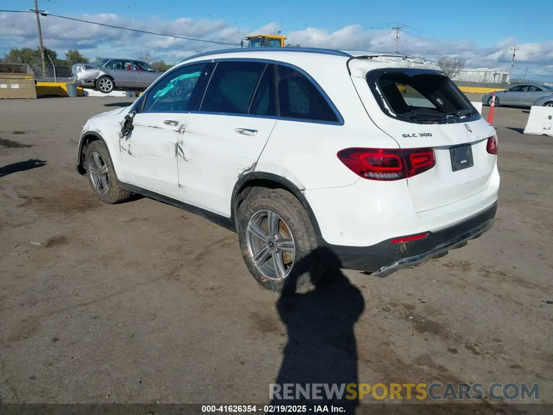 3 Photograph of a damaged car W1N0G8EB8MV308670 MERCEDES-BENZ GLC 300 2021