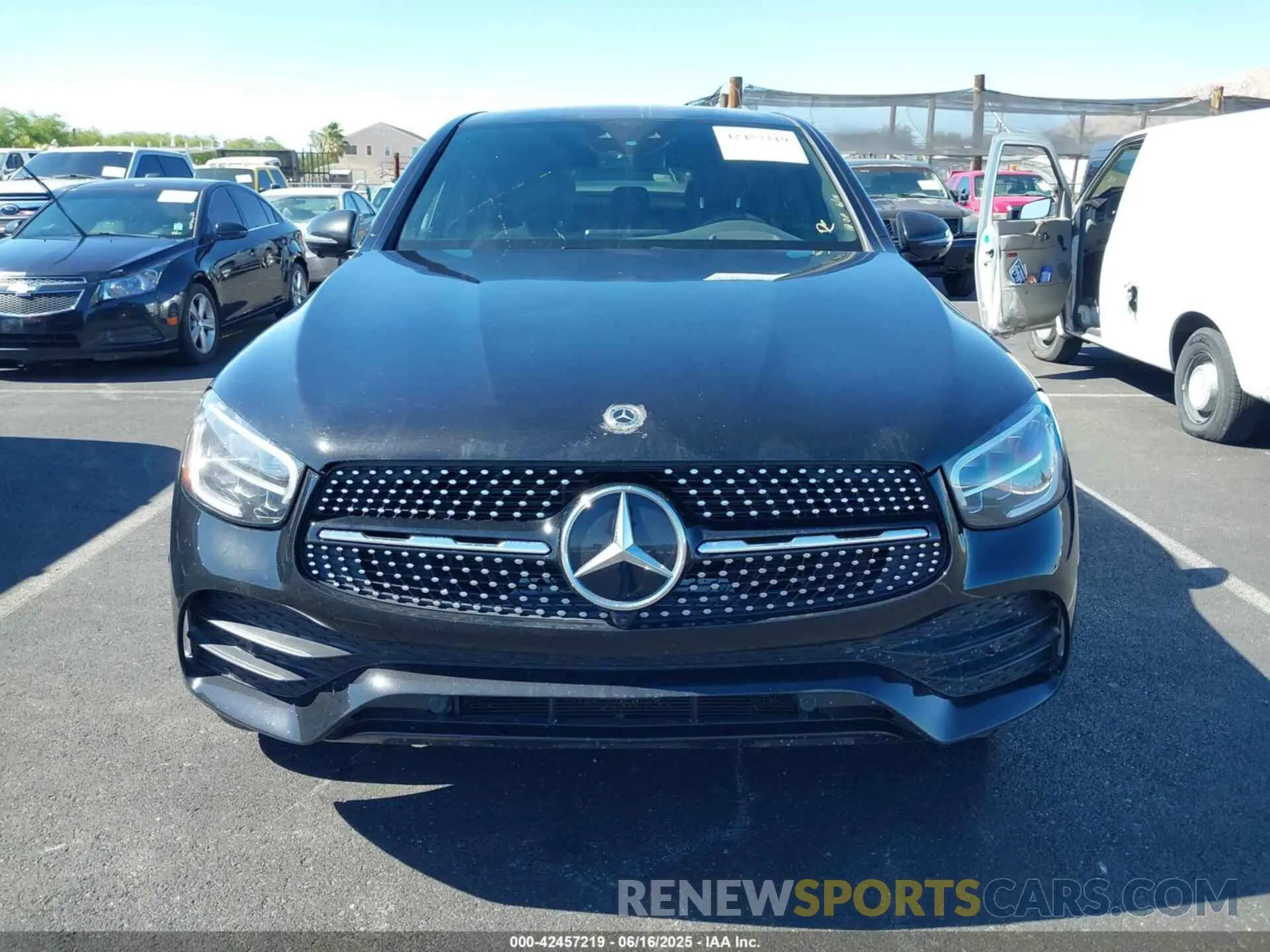 12 Photograph of a damaged car W1N0J8EB4MF897986 MERCEDES-BENZ GLC 300 2021