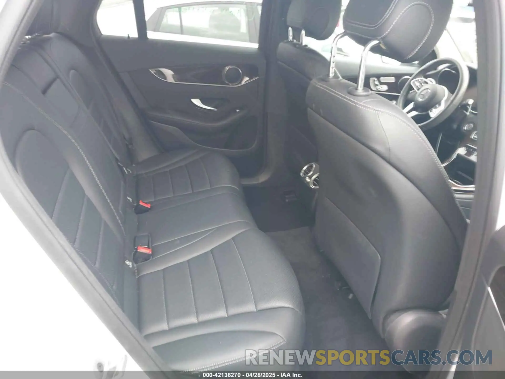8 Фотография поврежденного автомобиля W1N0G8DB0NG080347 MERCEDES-BENZ GLC 300 2022