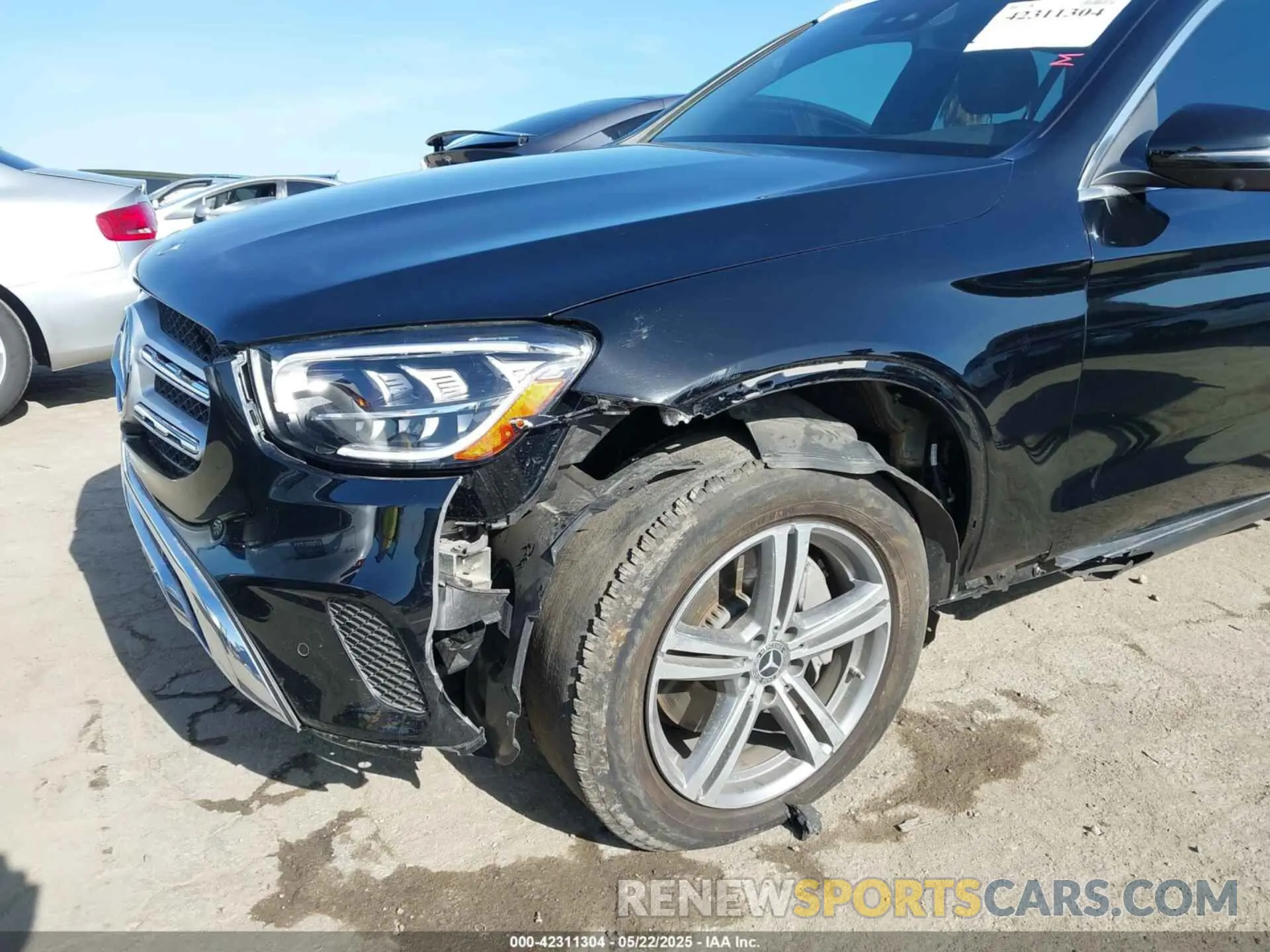 6 Photograph of a damaged car W1N0G8DB2NV399762 MERCEDES-BENZ GLC 300 2022