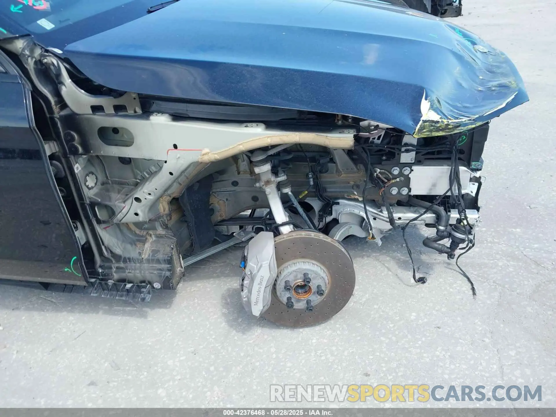 18 Photograph of a damaged car W1N0G8DBXNV370574 MERCEDES-BENZ GLC 300 2022