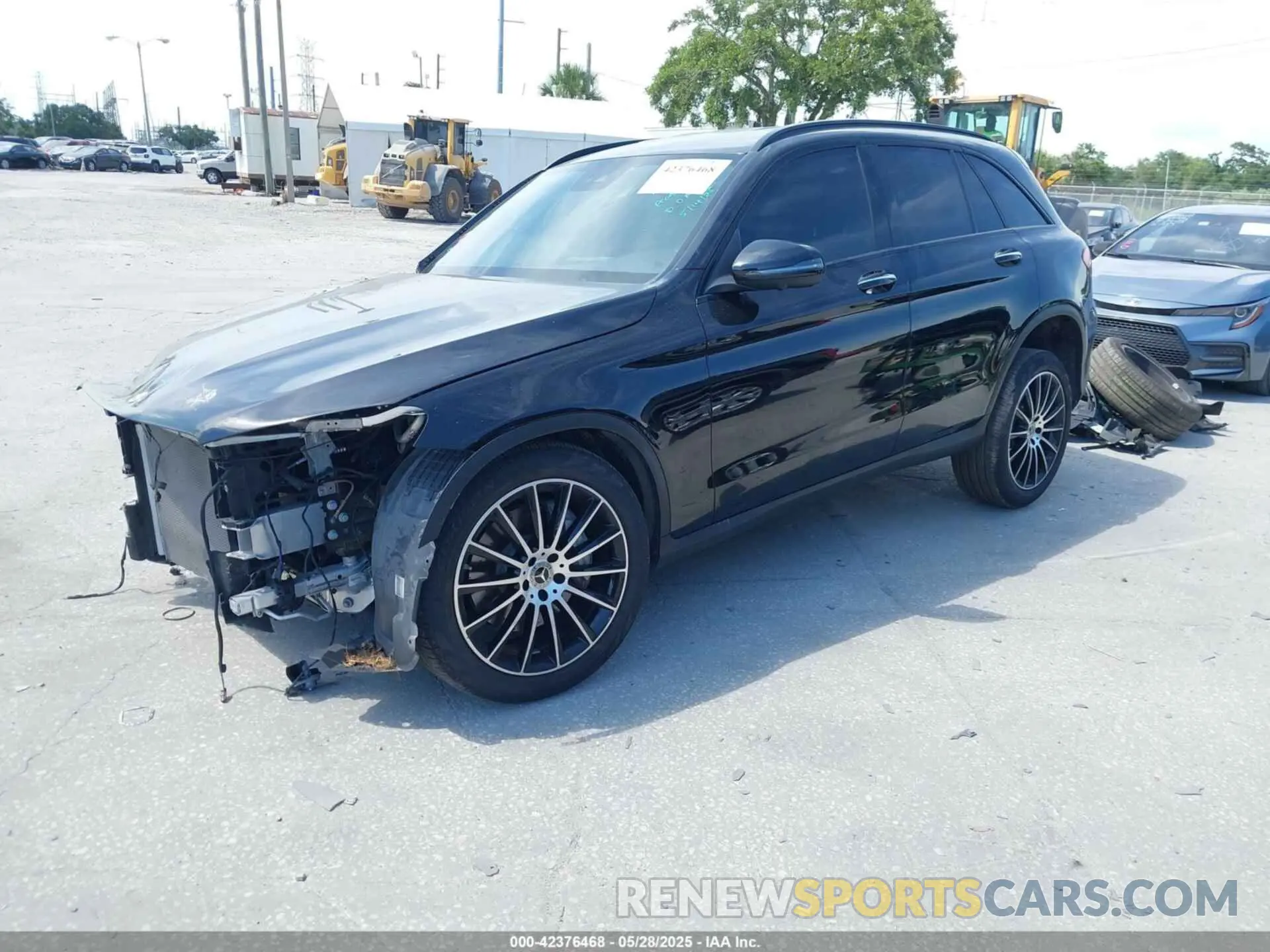 2 Photograph of a damaged car W1N0G8DBXNV370574 MERCEDES-BENZ GLC 300 2022