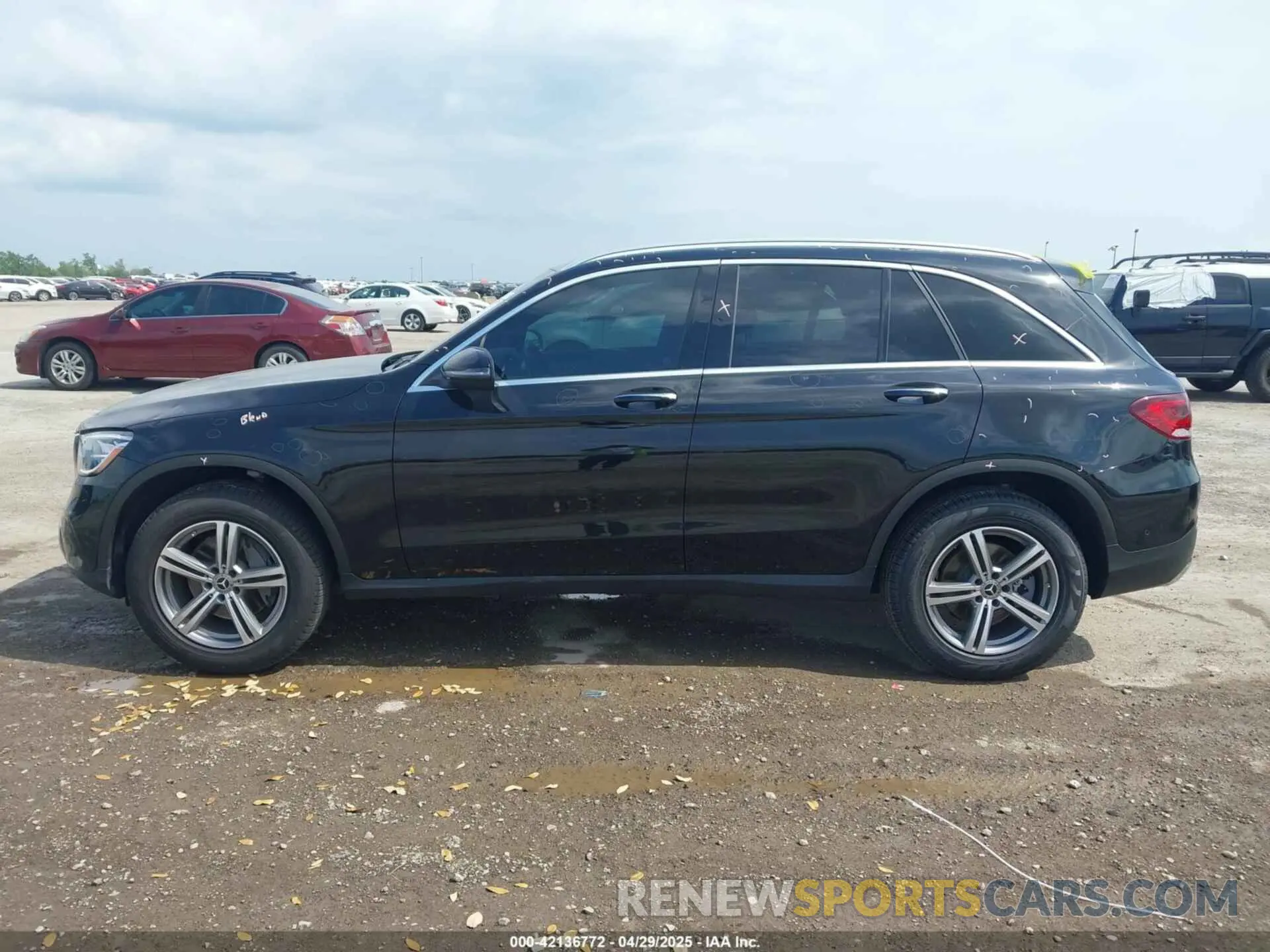 14 Фотография поврежденного автомобиля W1N0G8EB4NV334927 MERCEDES-BENZ GLC 300 2022