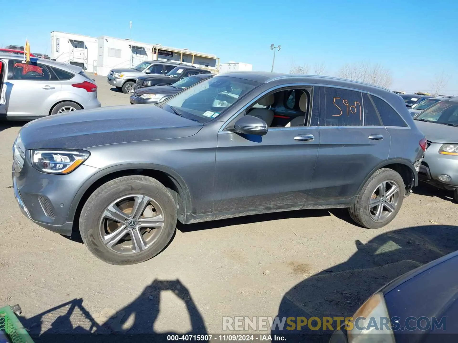 14 Photograph of a damaged car W1N0G8EB5NV366849 MERCEDES-BENZ GLC 300 2022