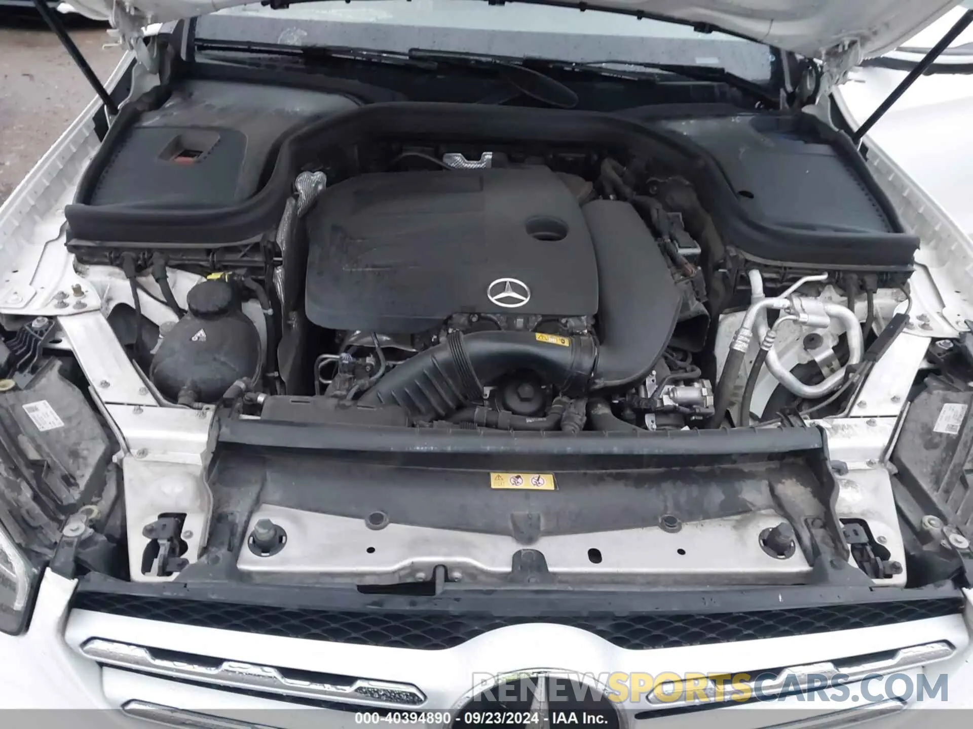 10 Photograph of a damaged car W1N0G8EBXNV389706 MERCEDES-BENZ GLC 300 2022