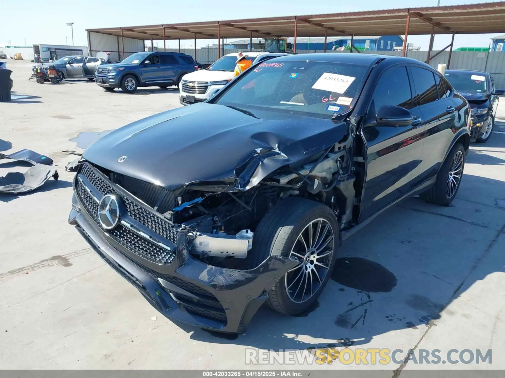 2 Photograph of a damaged car W1N0J8EB8NG065353 MERCEDES-BENZ GLC 300 2022
