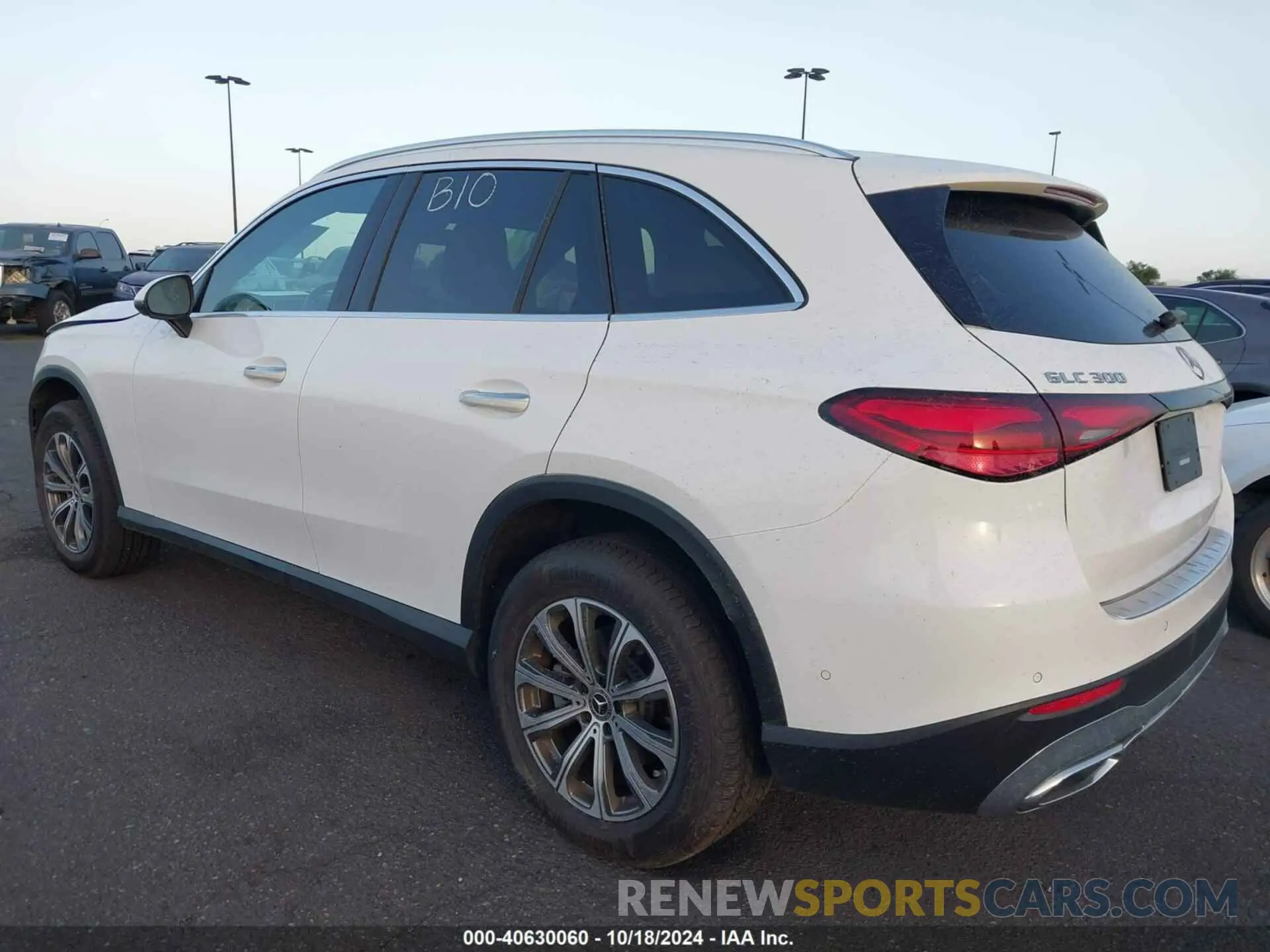 3 Photograph of a damaged car W1NKM4GB6PU032958 MERCEDES-BENZ GLC 300 2023