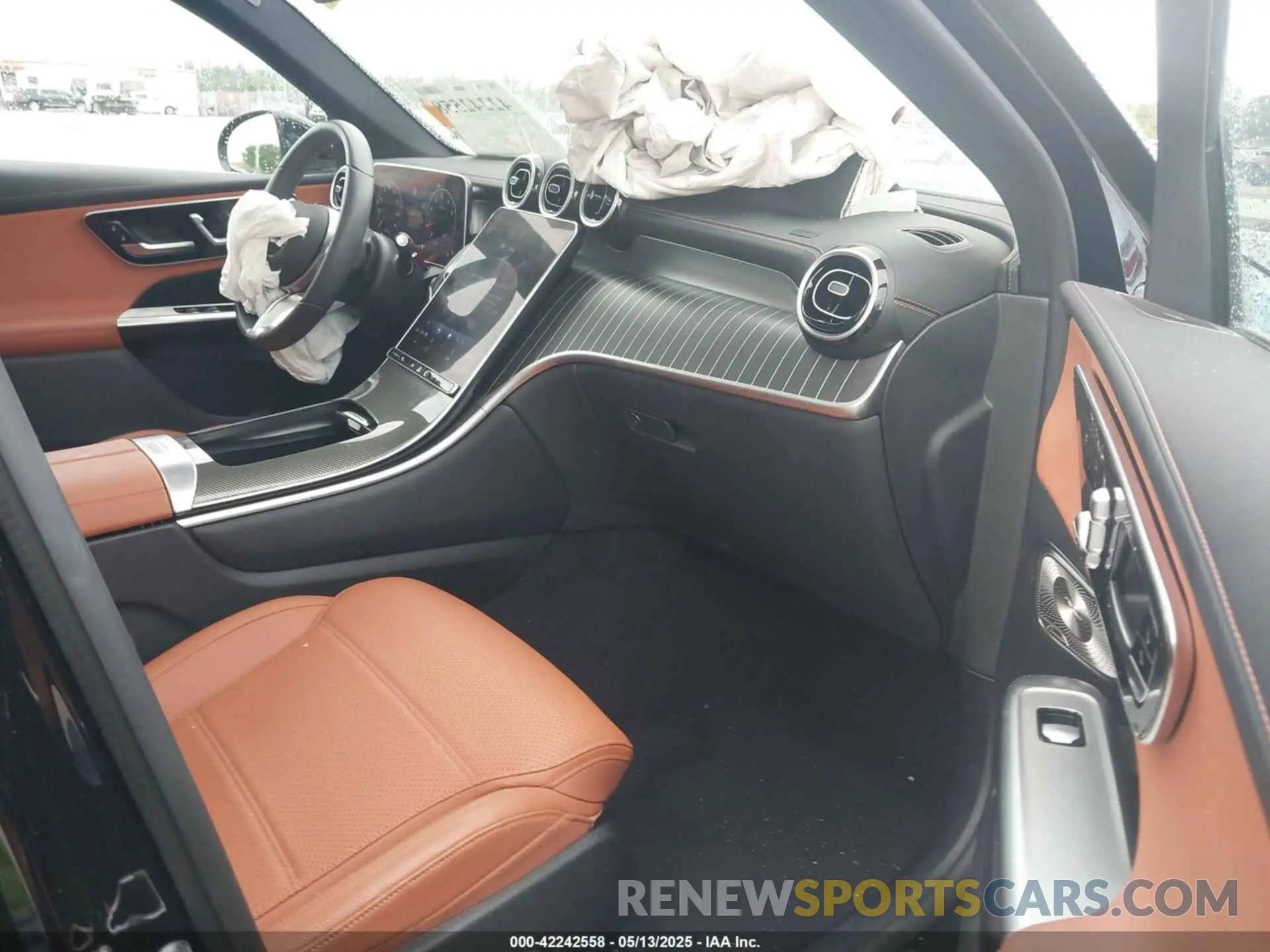 5 Фотография поврежденного автомобиля W1NKM4GB8PF047045 MERCEDES-BENZ GLC 300 2023