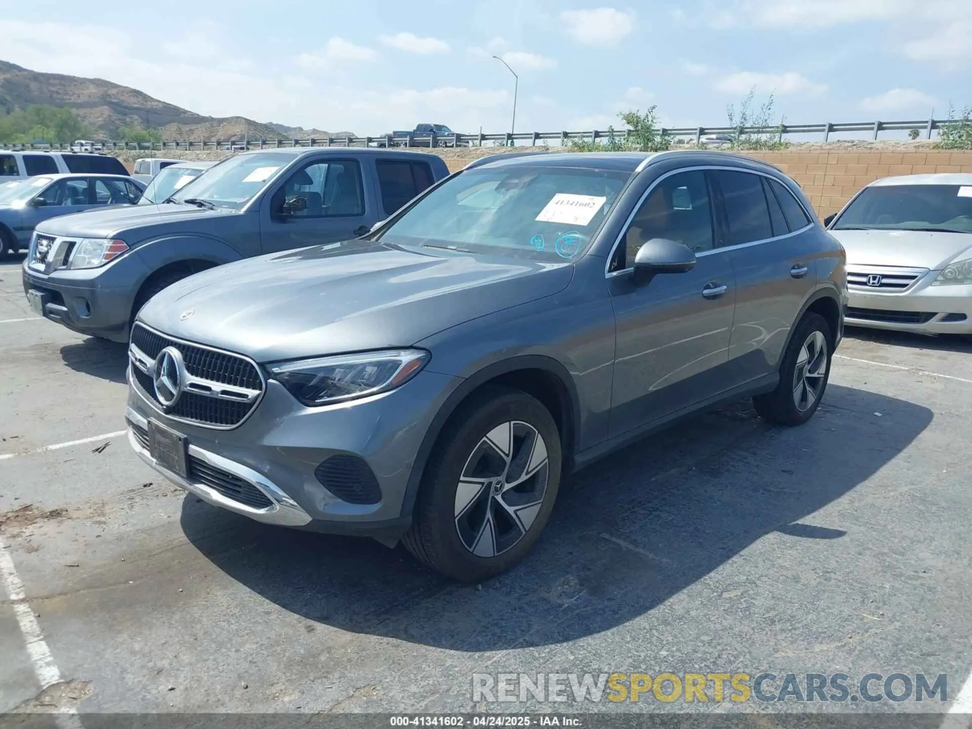 2 Photograph of a damaged car W1NKM4HB5PU028110 MERCEDES-BENZ GLC 300 2023