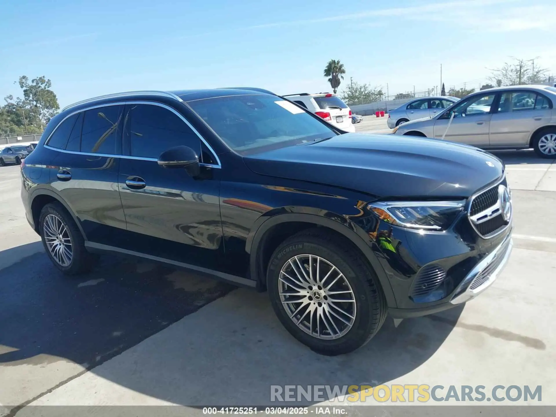 13 Photograph of a damaged car W1NKM4GB4RF180646 MERCEDES-BENZ GLC 300 2024