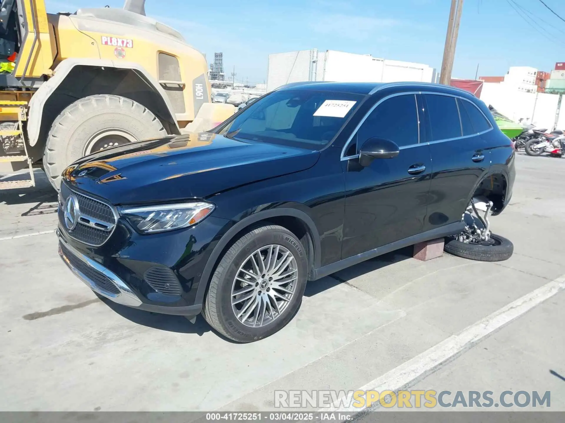 2 Photograph of a damaged car W1NKM4GB4RF180646 MERCEDES-BENZ GLC 300 2024