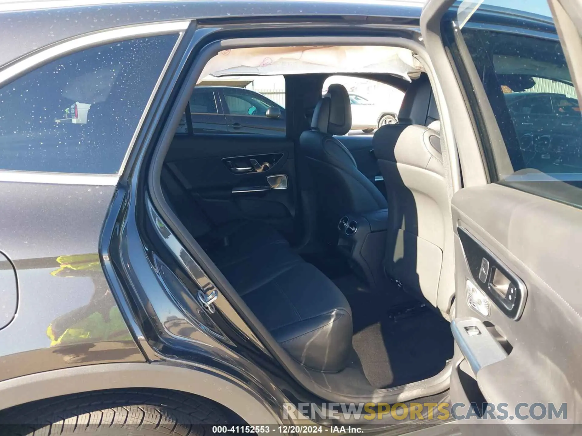 8 Фотография поврежденного автомобиля W1NKM4GB8RF064060 MERCEDES-BENZ GLC 300 2024